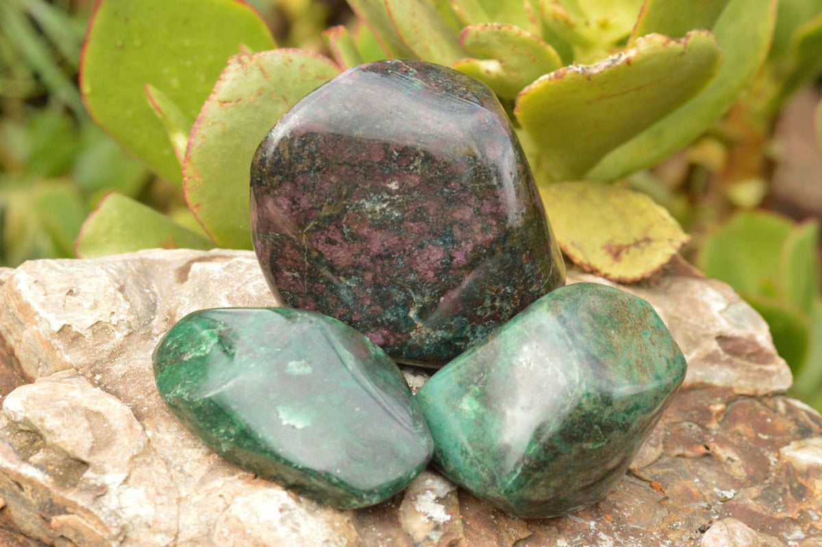 Polished Fluorescent Ruby Corundum In Chrome Verdite Free Forms x 4 From Zimbabwe - TopRock