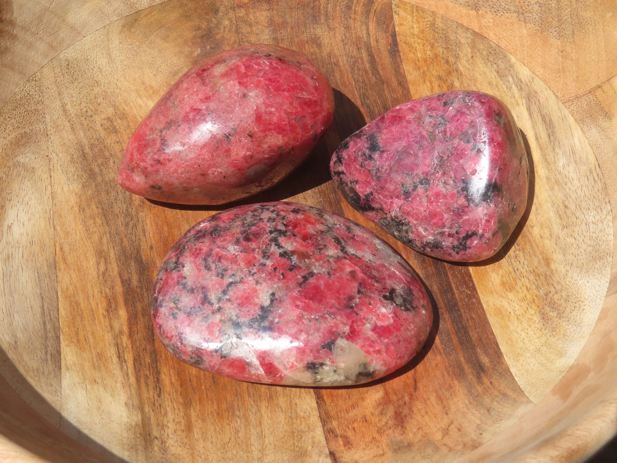 Polished Selected New Red Zimbabwe Rhodonite Made Into Free Forms - sold per Kg From Zimbabwe - TopRock