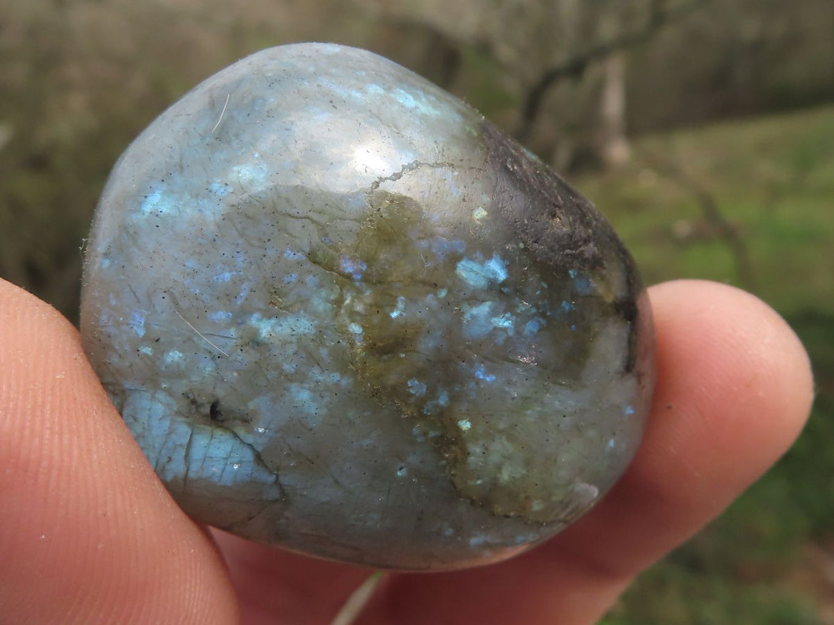 Polished Flashy Blue & Gold Labradorite Palm Stones x 20 From Tulear, Madagascar - TopRock