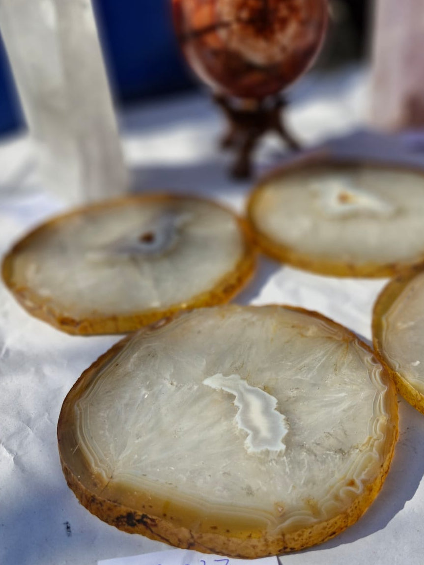 (+12 WEEKS!) Polished and Natural Set of 4 Agate Slices x 1 From Maintirano, Madagascar