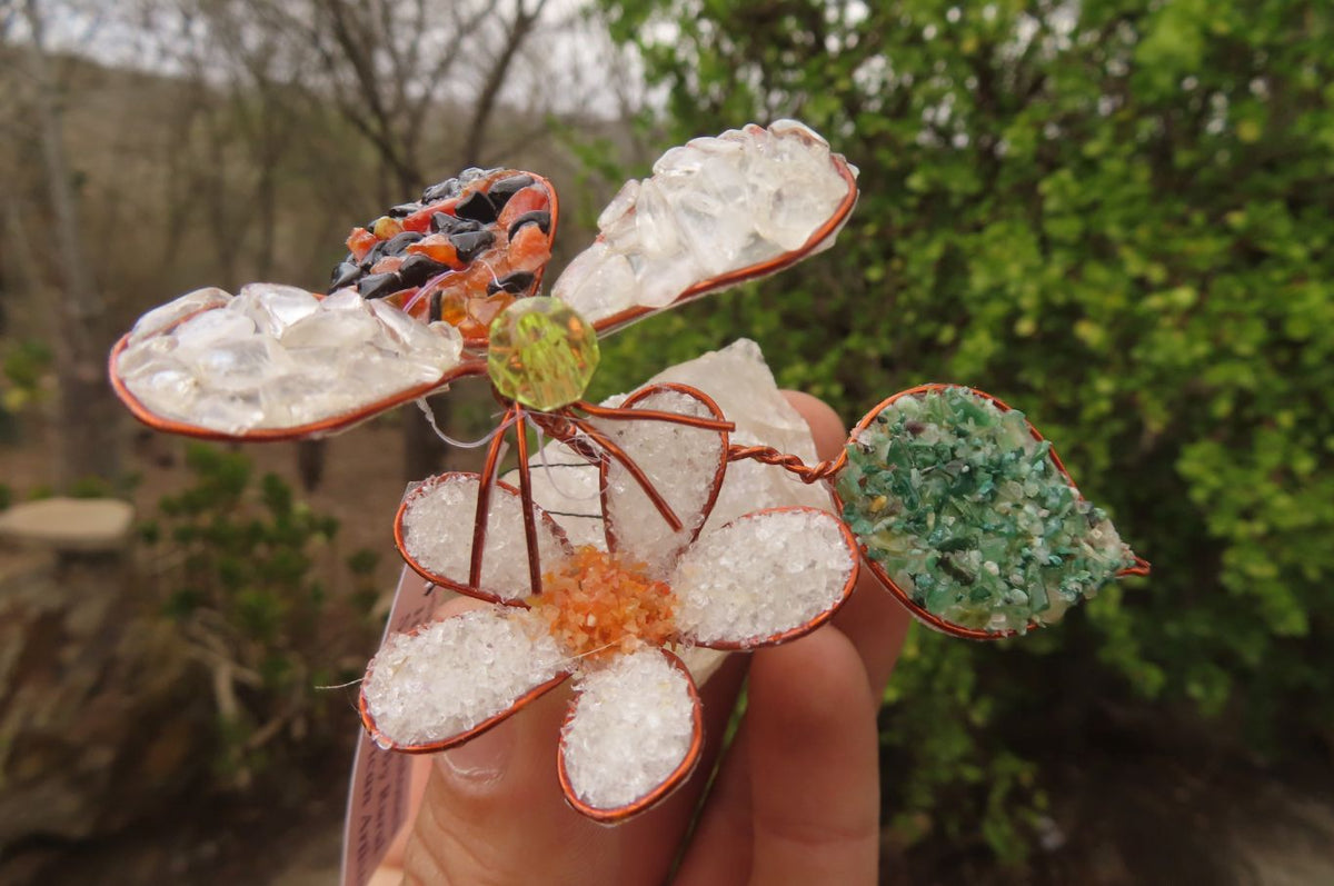 Hand Made Gemstone Bee With Flower - sold per piece From South Africa - Toprock Gemstones and Minerals 