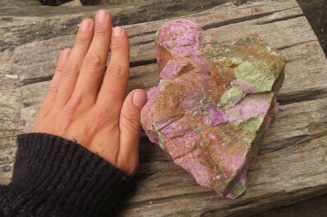 Natural Stichtite Specimens x 2 From Barberton, South Africa - Toprock Gemstones and Minerals 