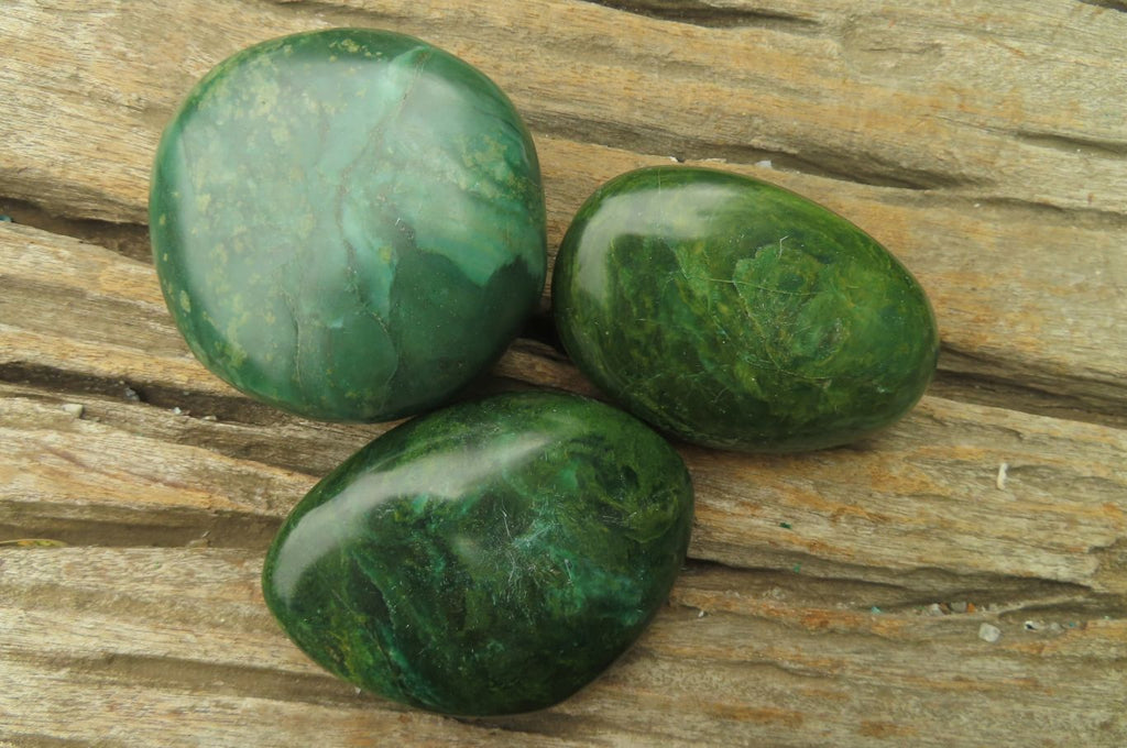 Polished Emerald Verdite Galet - Palmstones x 12 From Zimbabwe - Toprock Gemstones and Minerals 