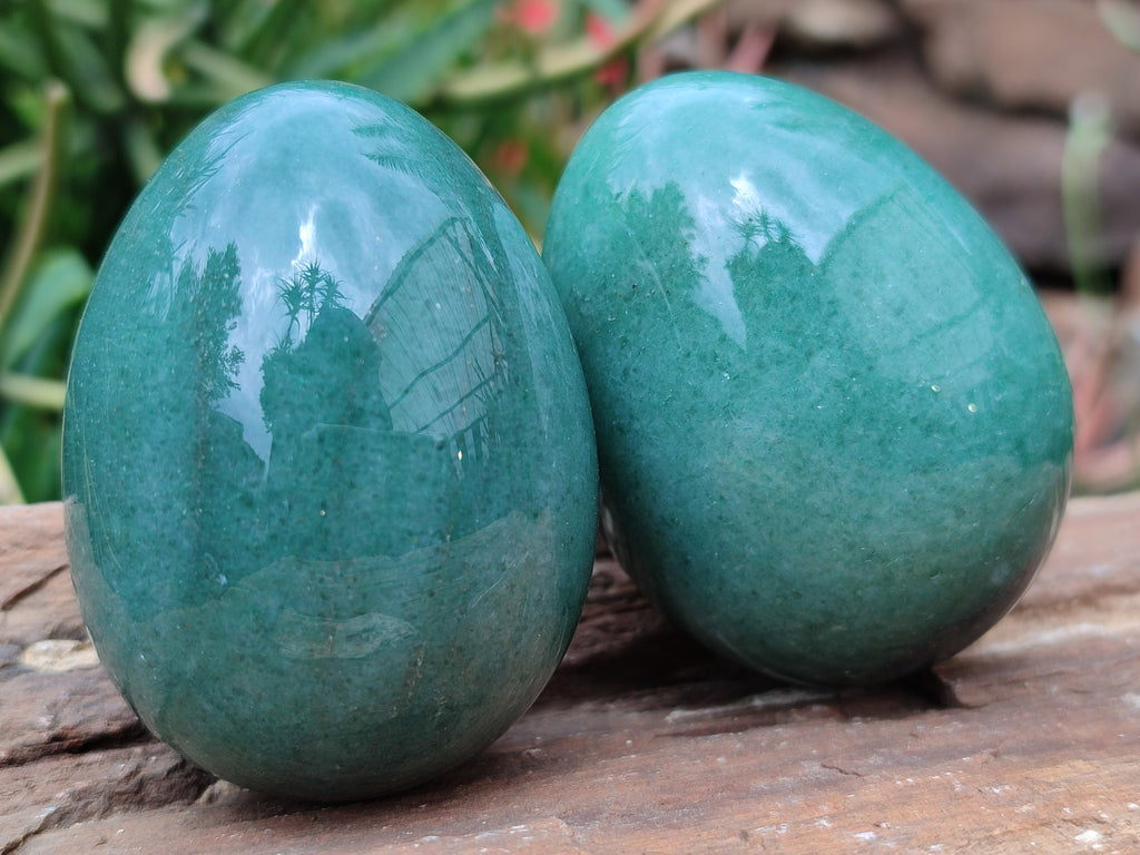 Polished Green Quartz Gemstone Eggs - Sold Per Item - From Zimbabwe - Toprock Gemstones and Minerals 