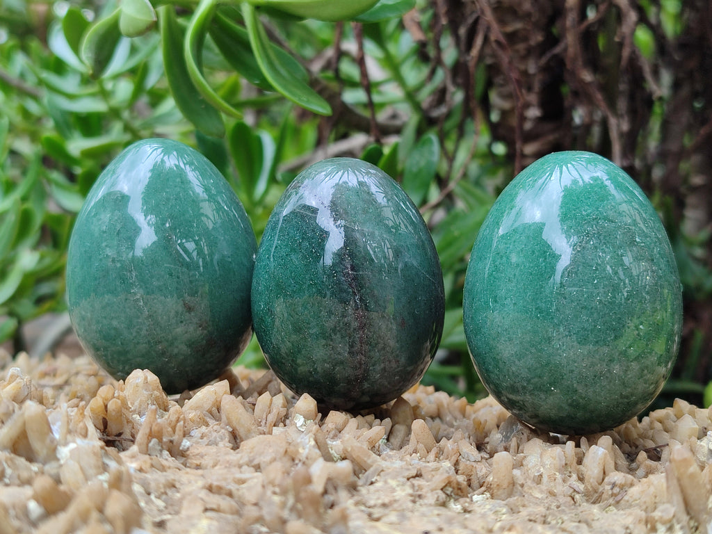 Polished Green Quartz Gemstone Eggs - Sold Per Item - From Zimbabwe - Toprock Gemstones and Minerals 