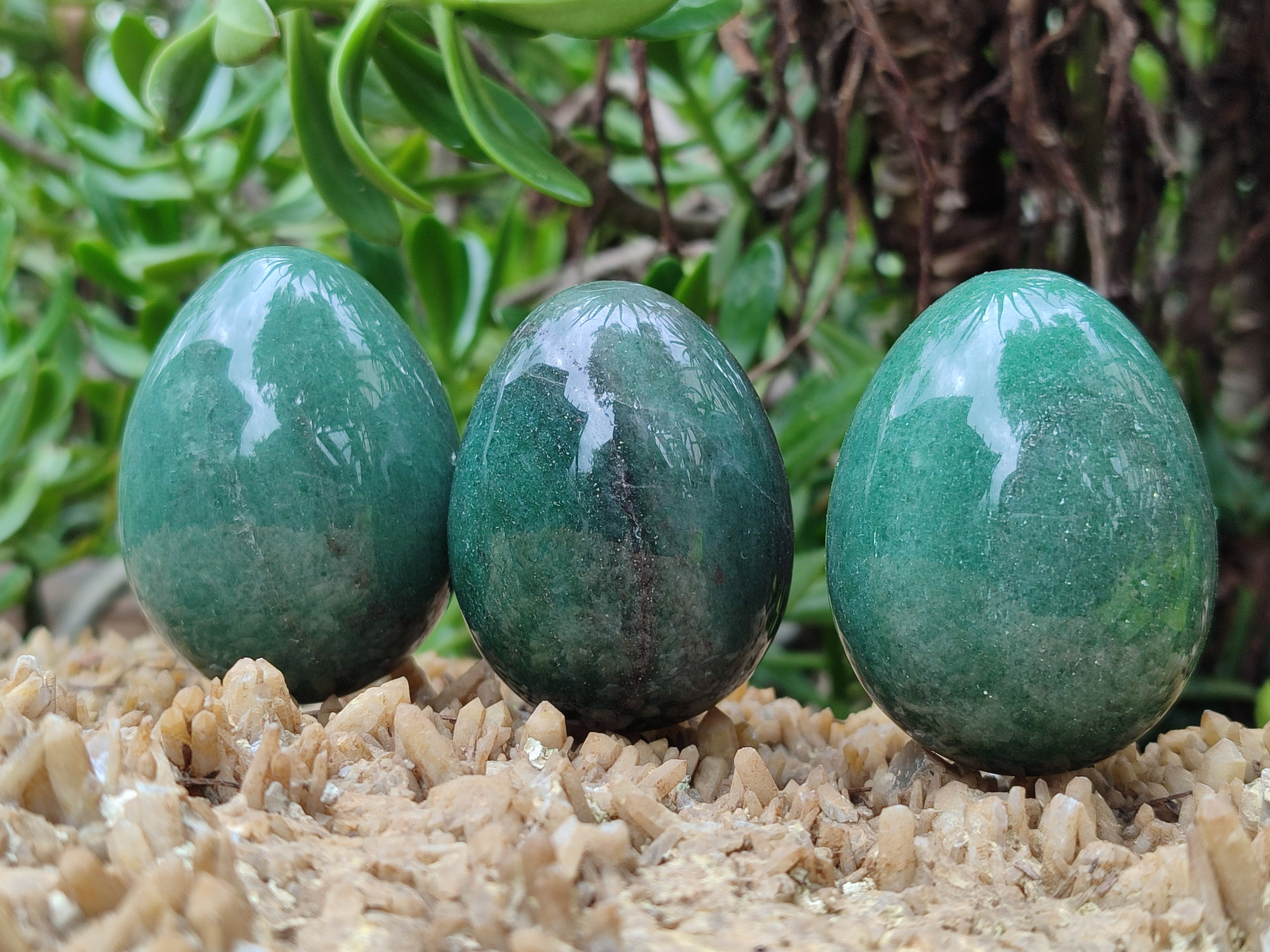 Polished Green Quartz Gemstone Eggs - Sold Per Item - From Zimbabwe - Toprock Gemstones and Minerals 