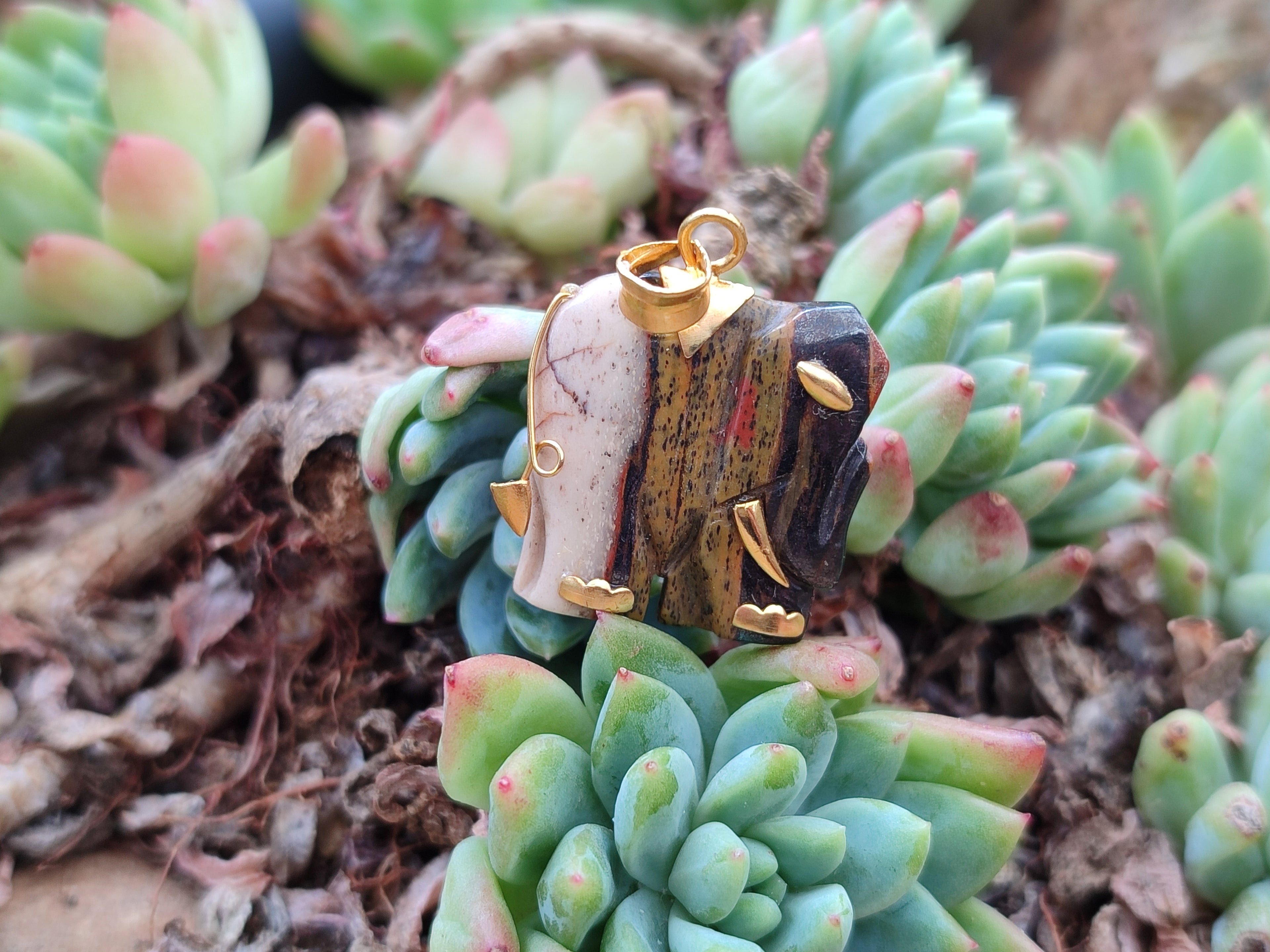 Polished Banded Tiger Iron Jasper Elephant Pendant with 9ct Gold Bail and Trim - Sold Per Item - From Australia - Toprock Gemstones and Minerals 