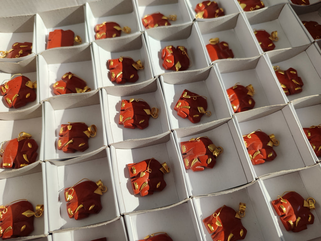 Polished Red Jasper Elephant Pendant with 9ct Gold Bail and Trim - Sold Per Item - From South Africa - Toprock Gemstones and Minerals 