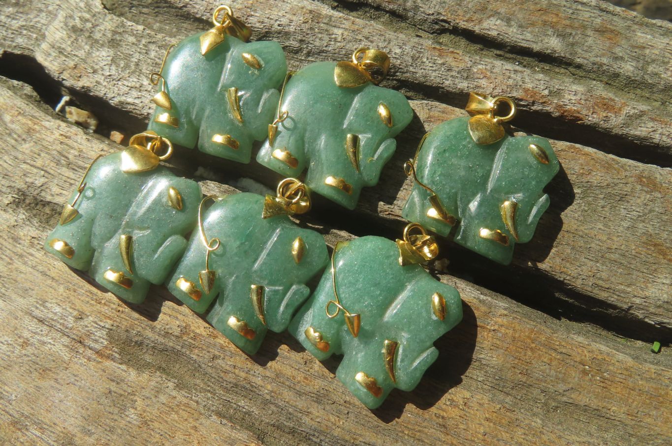 Polished Aventurine Elephant Pendant with 9ct Gold Bail and Trim - Sold Per Item - From Zimbabwe - Toprock Gemstones and Minerals 