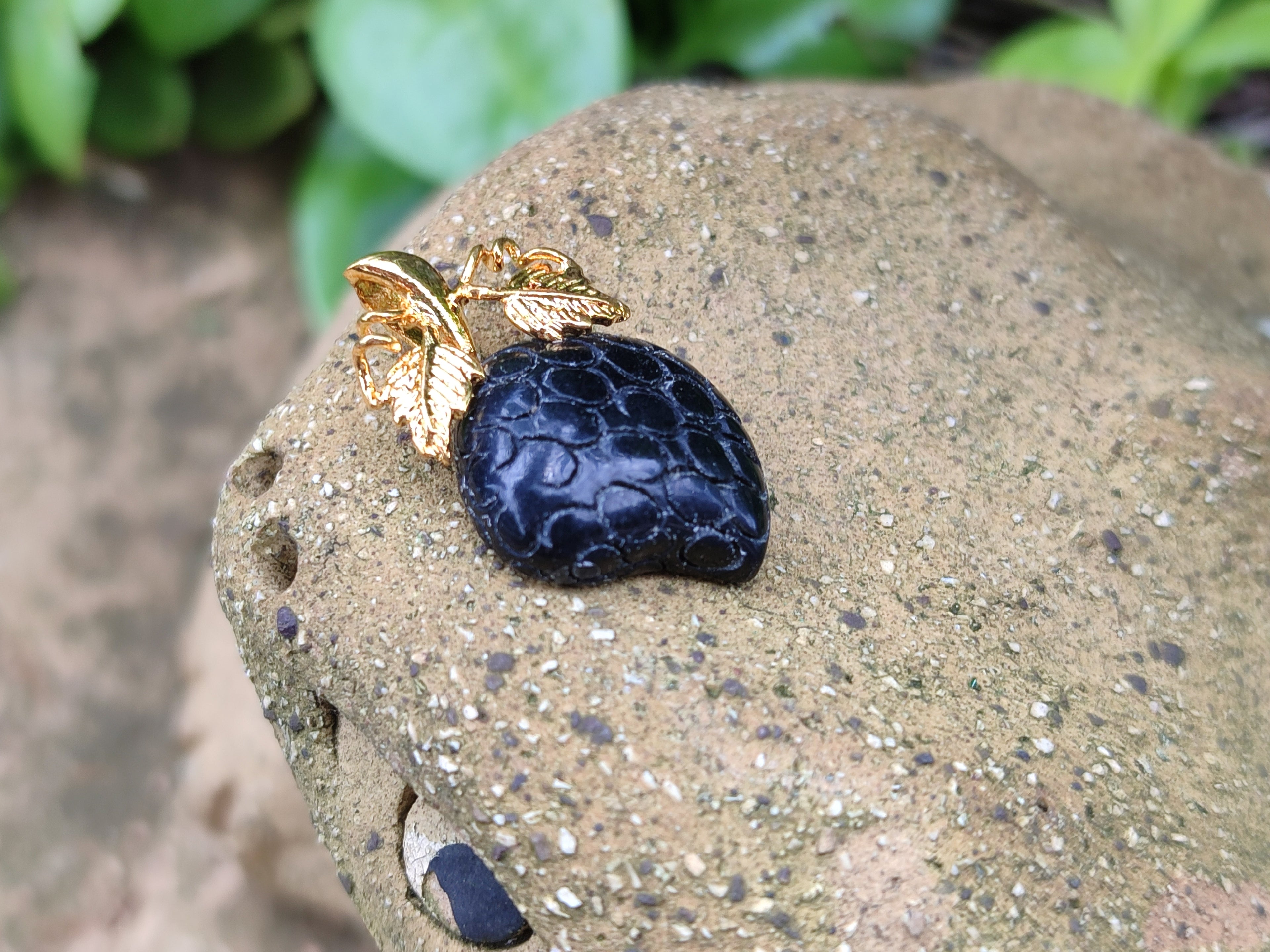 Hand Made Mixed Box Set of 12 Gemstone Strawberry Pendants with Gold Leaf Clasp - Sold Per Box - From World - Toprock Gemstones and Minerals 