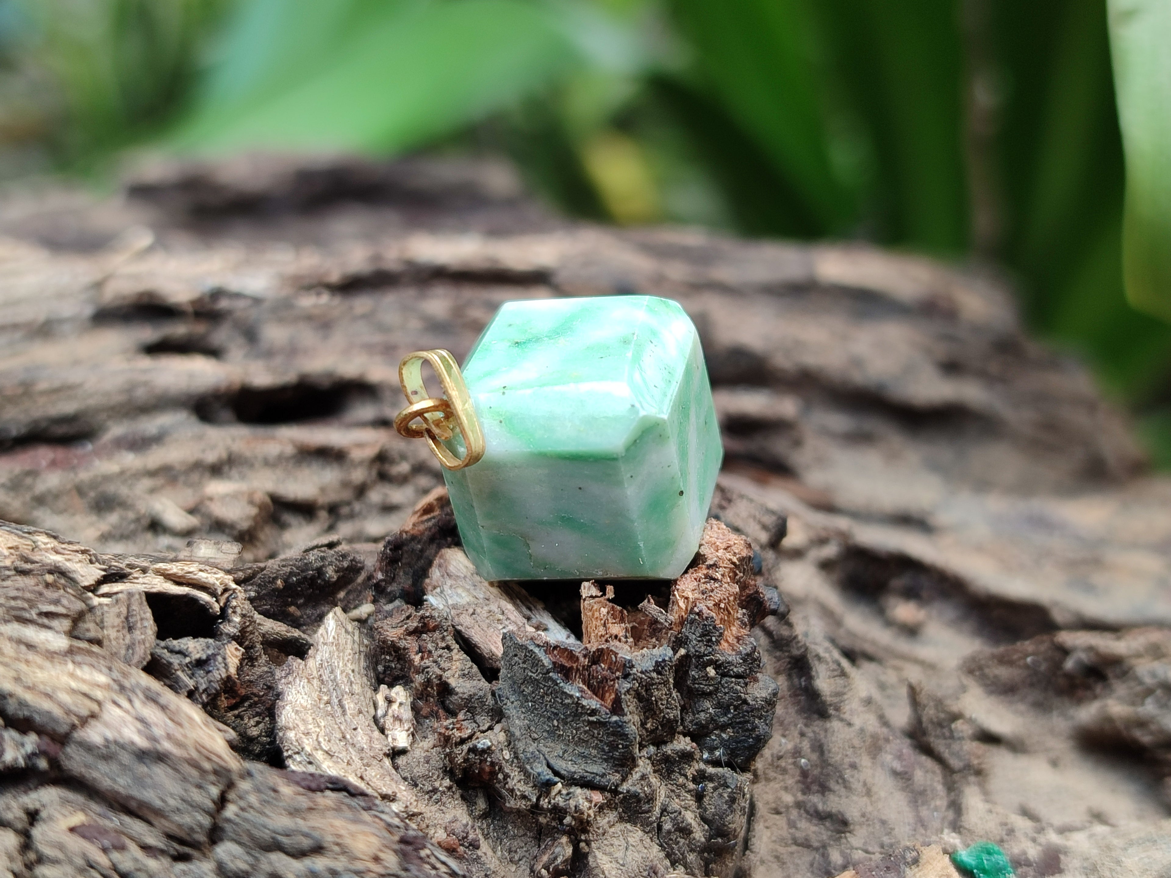 Hand Made Mixed Box Set of 20 Gemstone Dice Pendants with Gold Clasp - Sold Per Box - From World - Toprock Gemstones and Minerals 