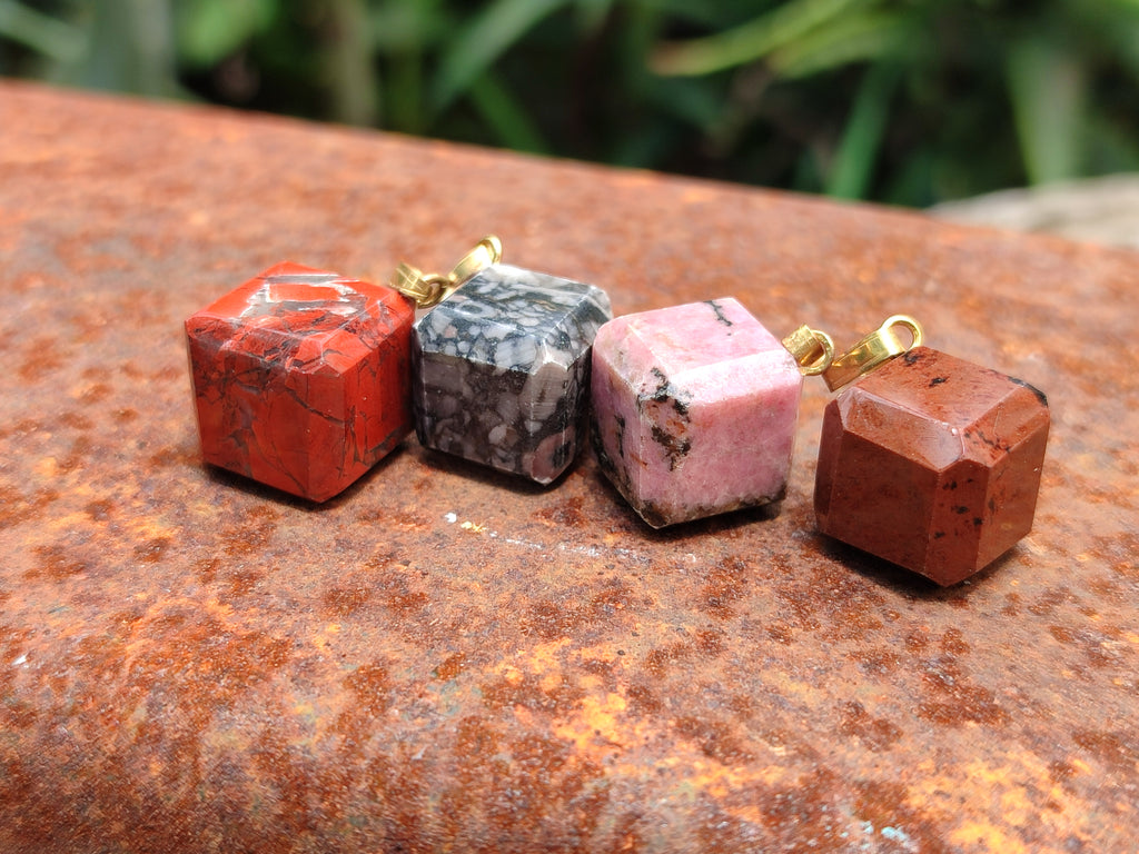 Hand Made Mixed Box Set of 20 Gemstone Dice Pendants with Gold Clasp - Sold Per Box - From World - Toprock Gemstones and Minerals 