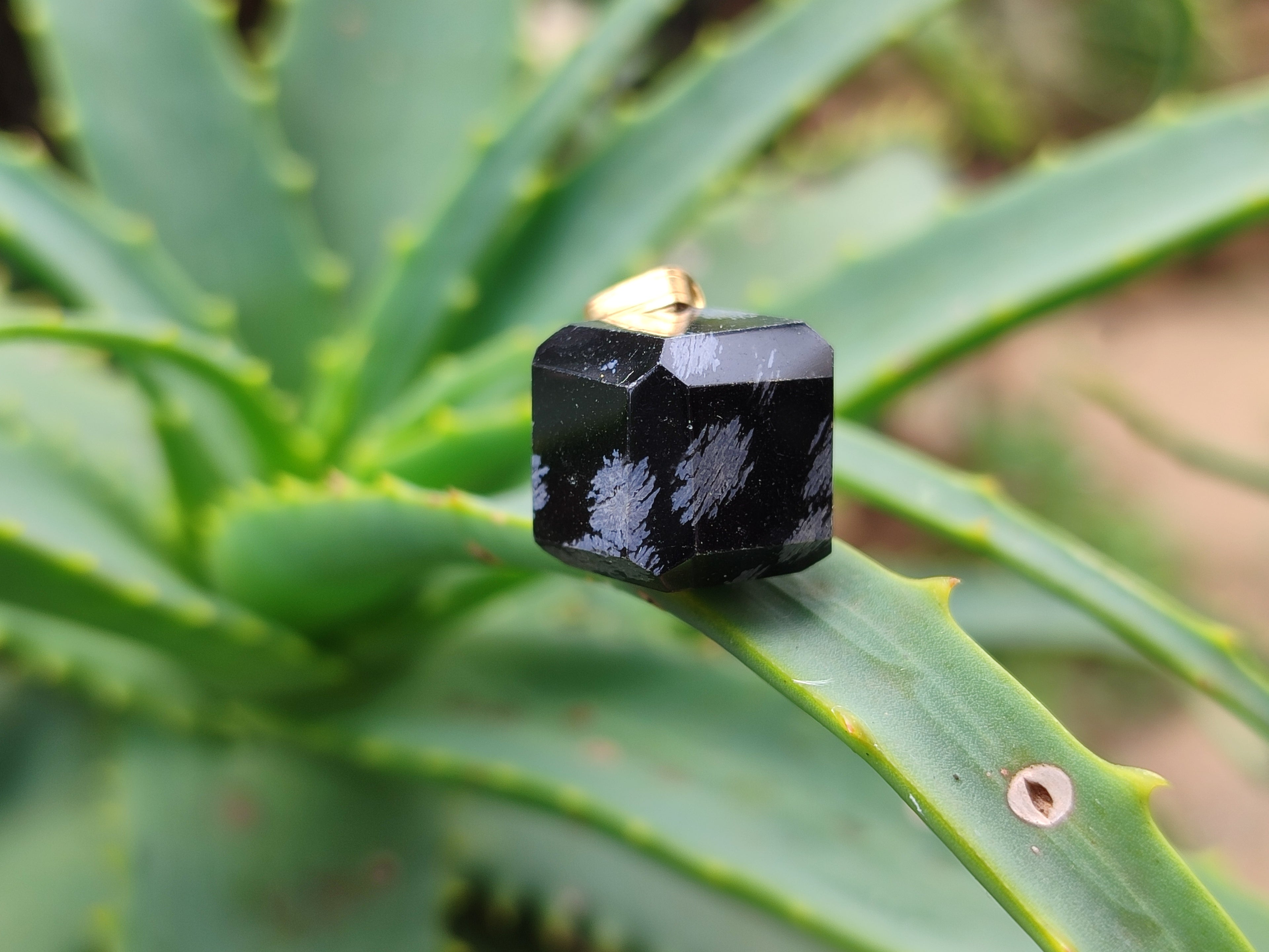 Hand Made Mixed Box Set of 20 Gemstone Dice Pendants with Gold Clasp - Sold Per Box - From World - Toprock Gemstones and Minerals 