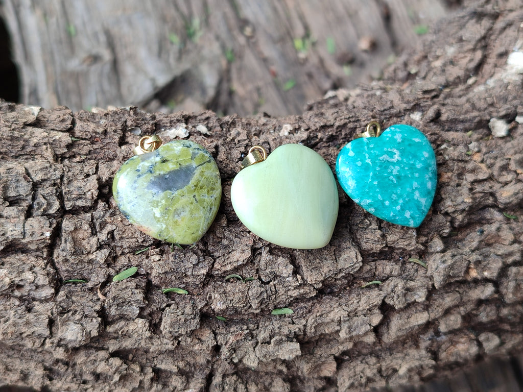 Hand Made Mixed Box Set of 12 Mini Gemstone Heart Pendants with Gold Clasp - Sold Per Box - From World - Toprock Gemstones and Minerals 