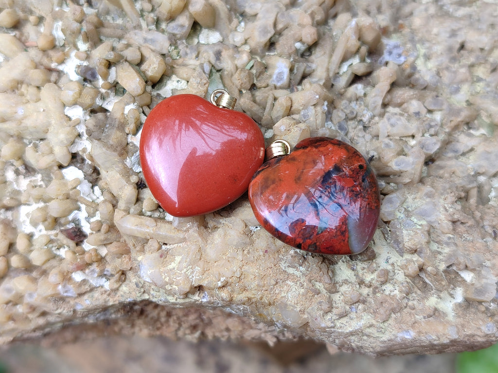 Hand Made Mixed Box Set of 12 Mini Gemstone Heart Pendants with Gold Clasp - Sold Per Box - From World - Toprock Gemstones and Minerals 