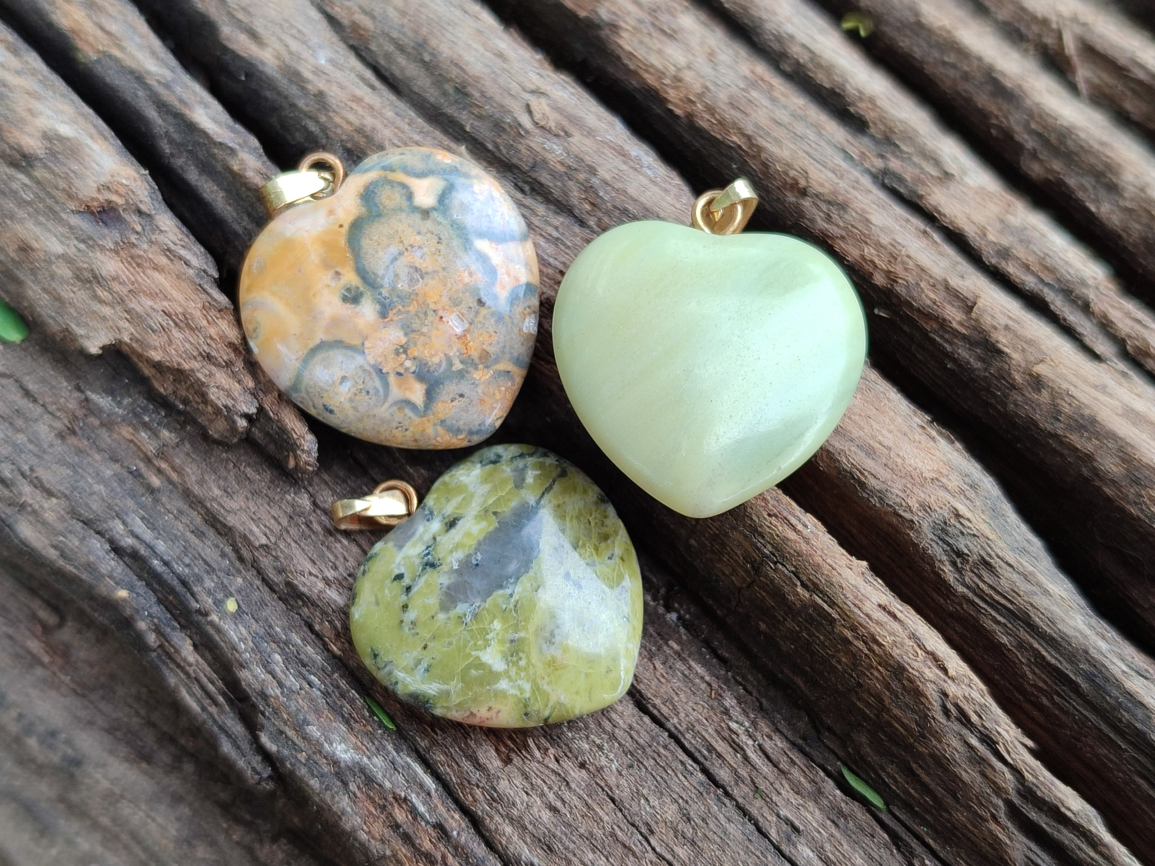 Hand Made Mixed Box Set of 12 Mini Gemstone Heart Pendants with Gold Clasp - Sold Per Box - From World - Toprock Gemstones and Minerals 