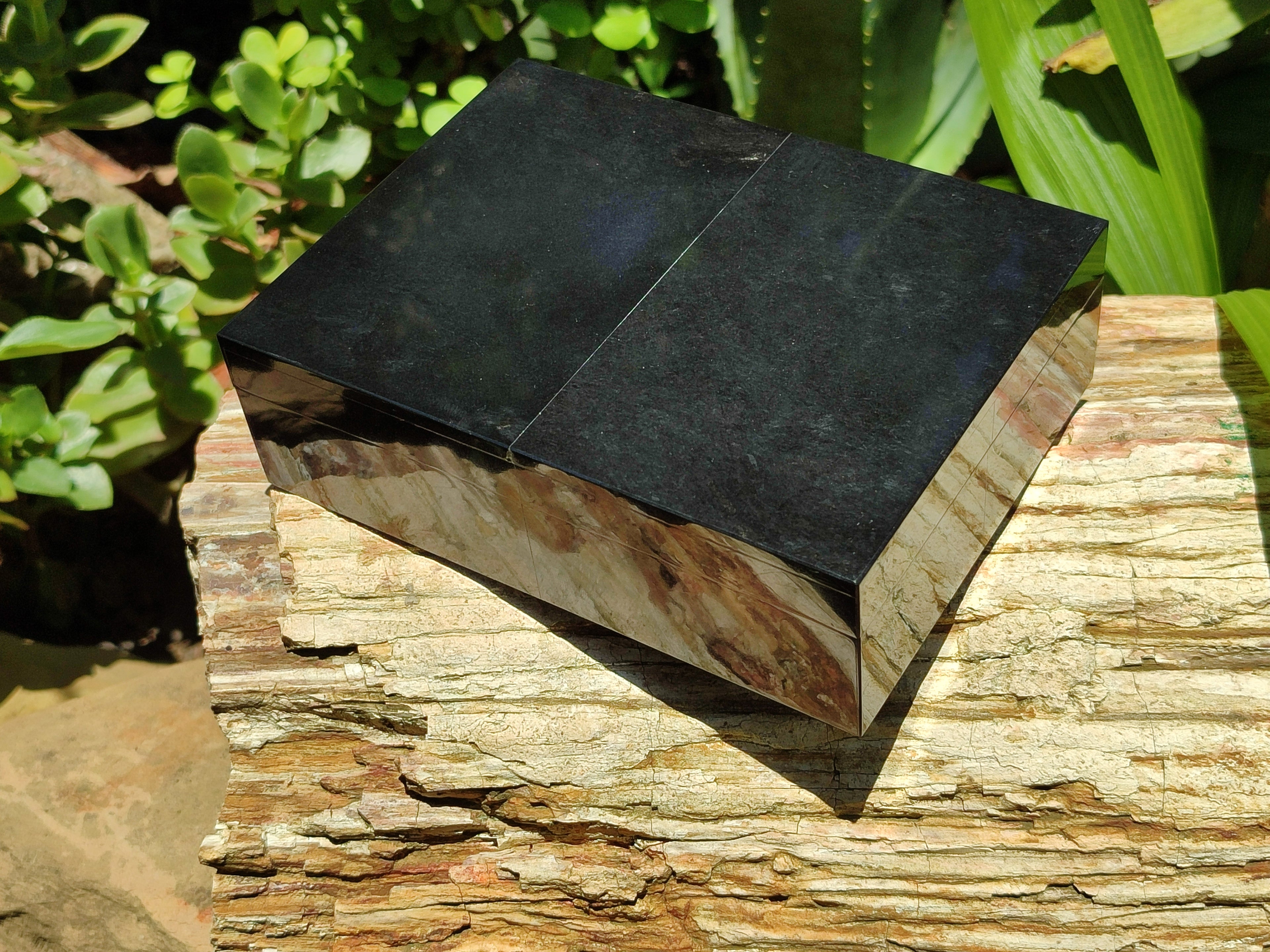 Hand Made Jet Lignite Jewellery Box x 1 From Swaziland - Toprock Gemstones and Minerals 