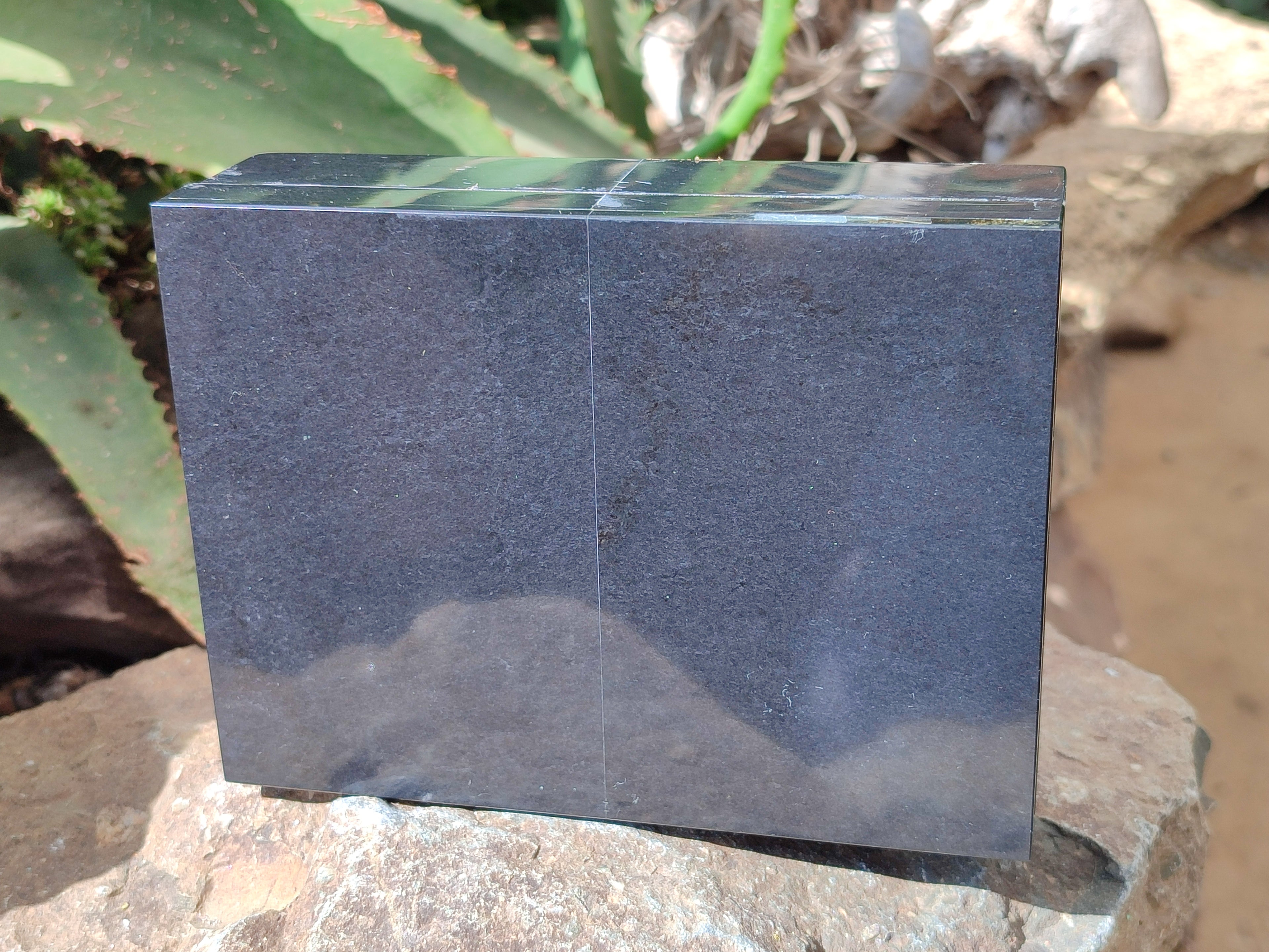 Hand Made Jet Lignite Jewellery Box x 1 From Swaziland - Toprock Gemstones and Minerals 