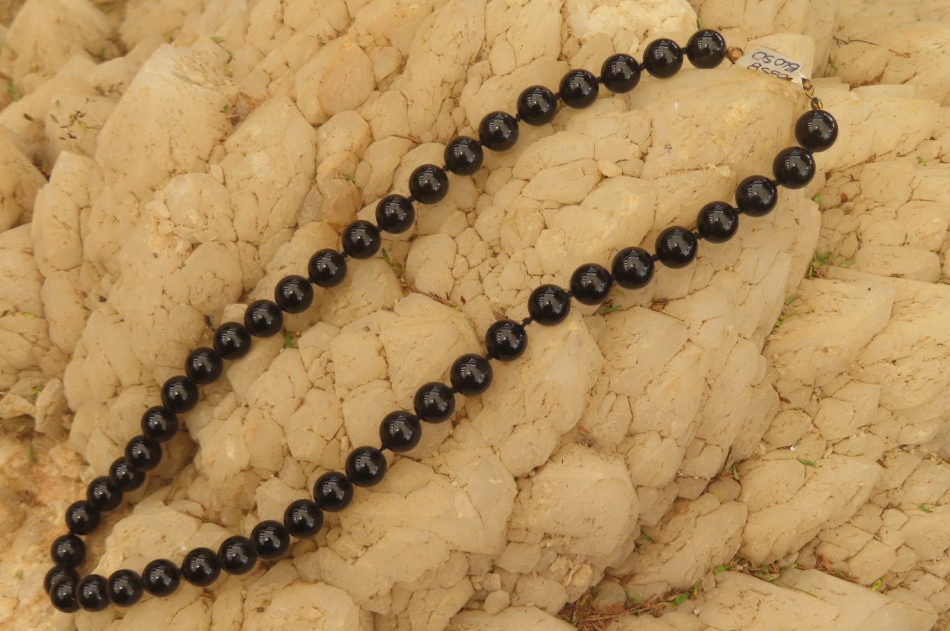 Polished Black Onyx Ball Shaped Beaded Necklace - Sold per Item - From Swaziland - Toprock Gemstones and Minerals 