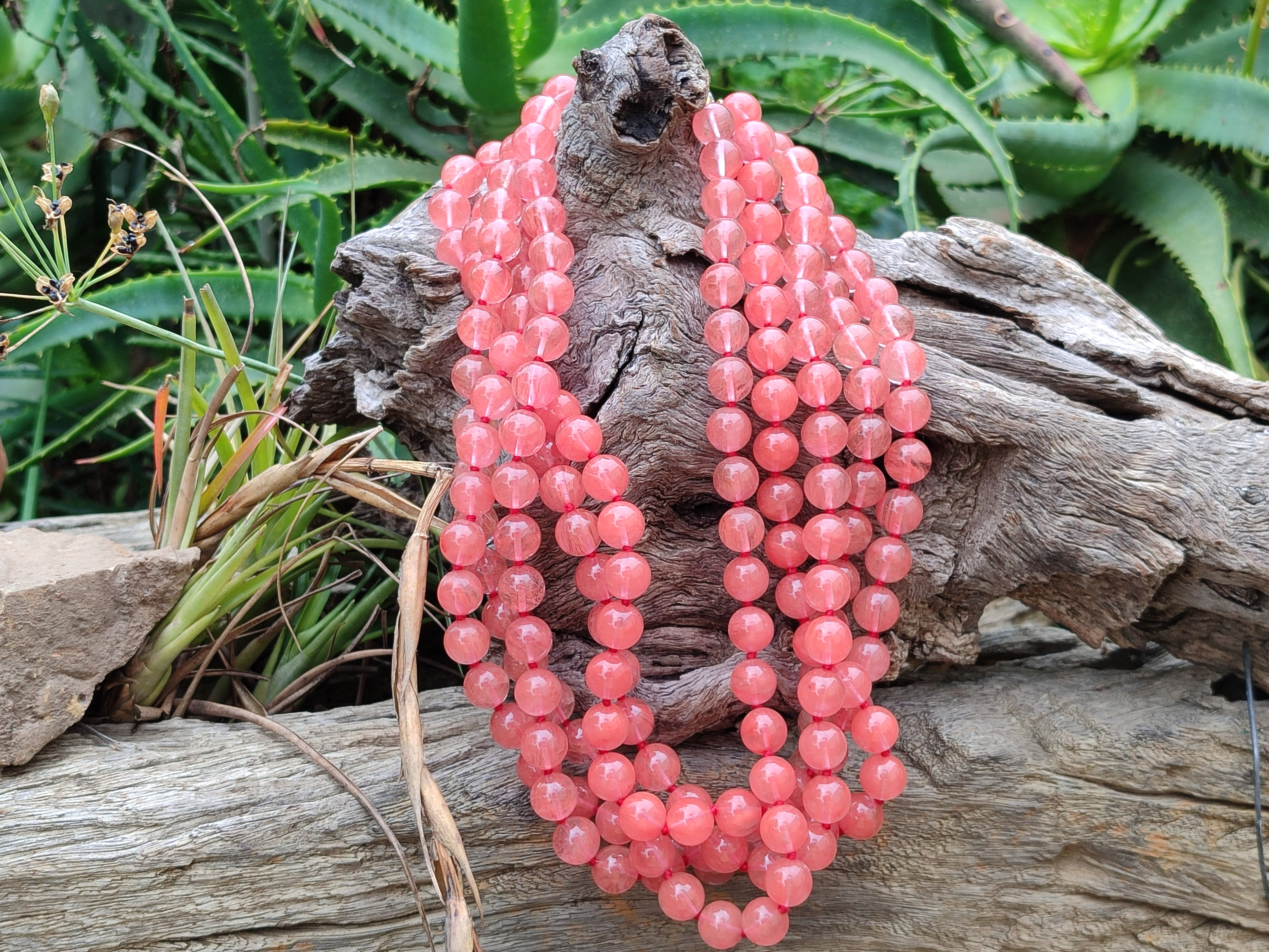 Polished Strawberry Quartz Bead Necklaces - Sold Per Item - From China - Toprock Gemstones and Minerals 