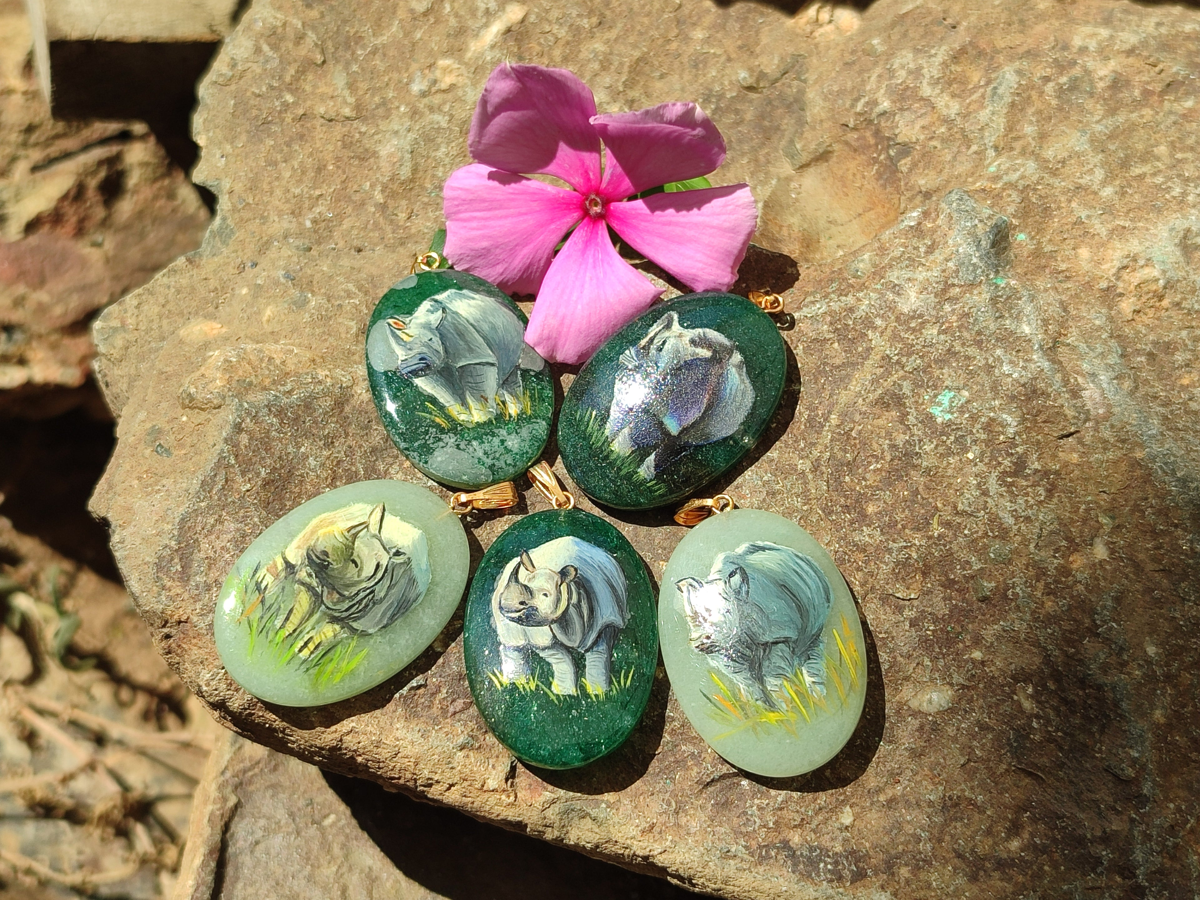 Polished Aventurine Pendant with Hand Painted Rhino - Sold Per Item - From Zimbabwe - Toprock Gemstones and Minerals 