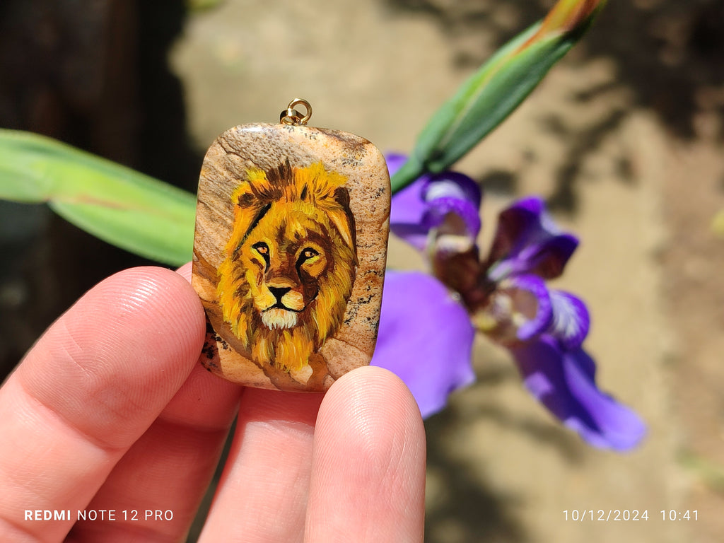 Polished Picture Stone Pendant with Hand Painted Lion - Sold Per Item - From Namibia - Toprock Gemstones and Minerals 