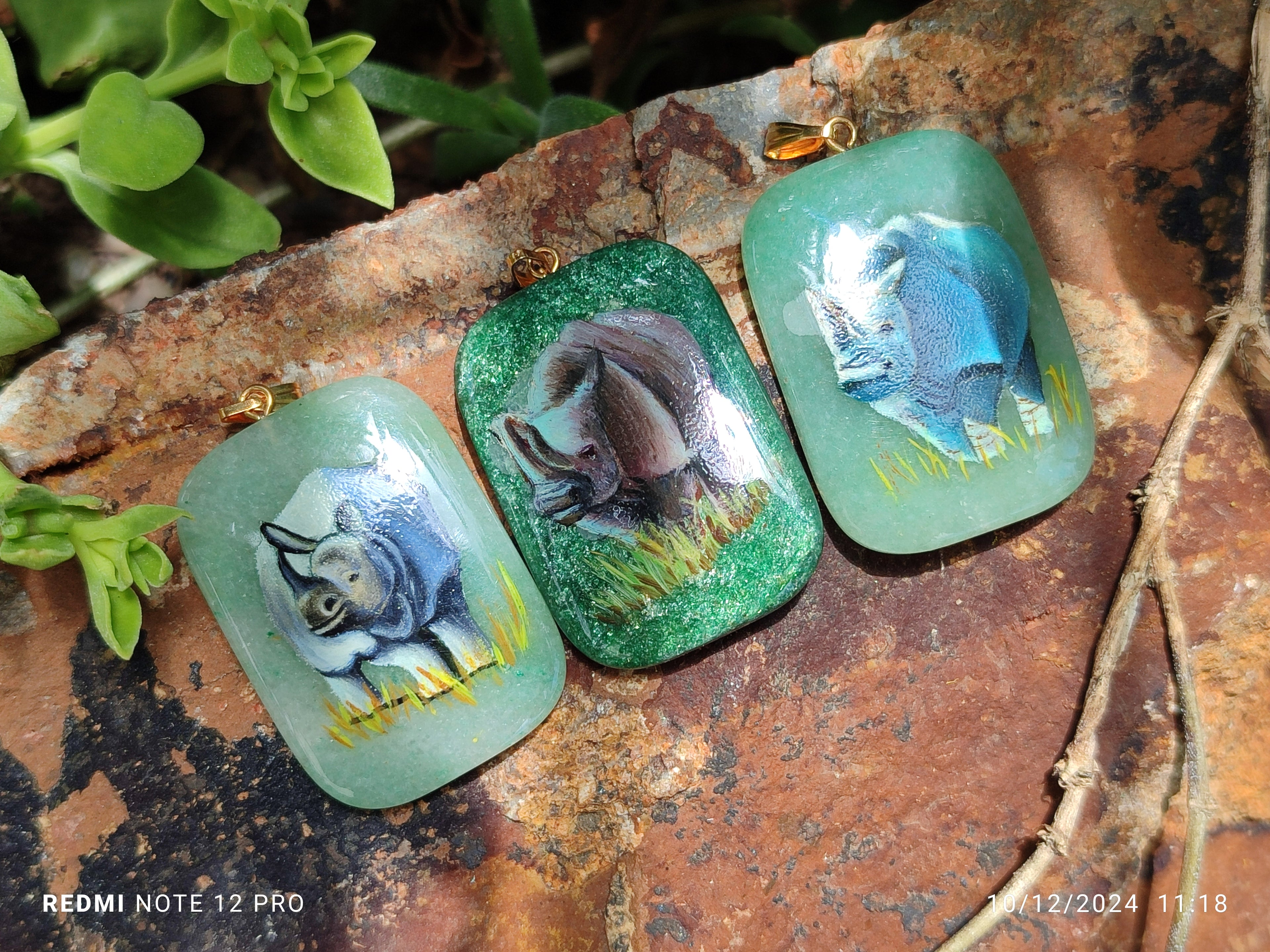 Polished Aventurine Pendant with Hand Painted Rhino - Sold Per Item - From Zimbabwe - Toprock Gemstones and Minerals 