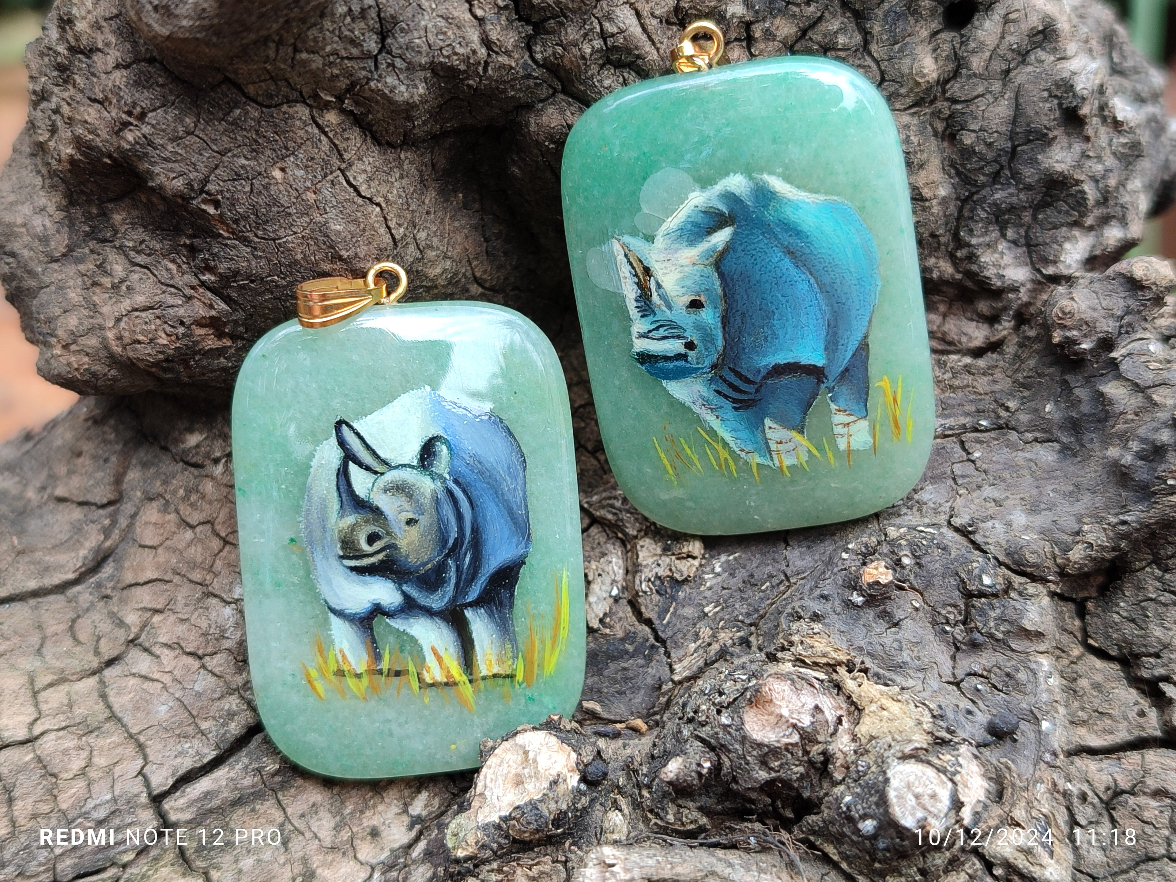 Polished Aventurine Pendant with Hand Painted Rhino - Sold Per Item - From Zimbabwe - Toprock Gemstones and Minerals 