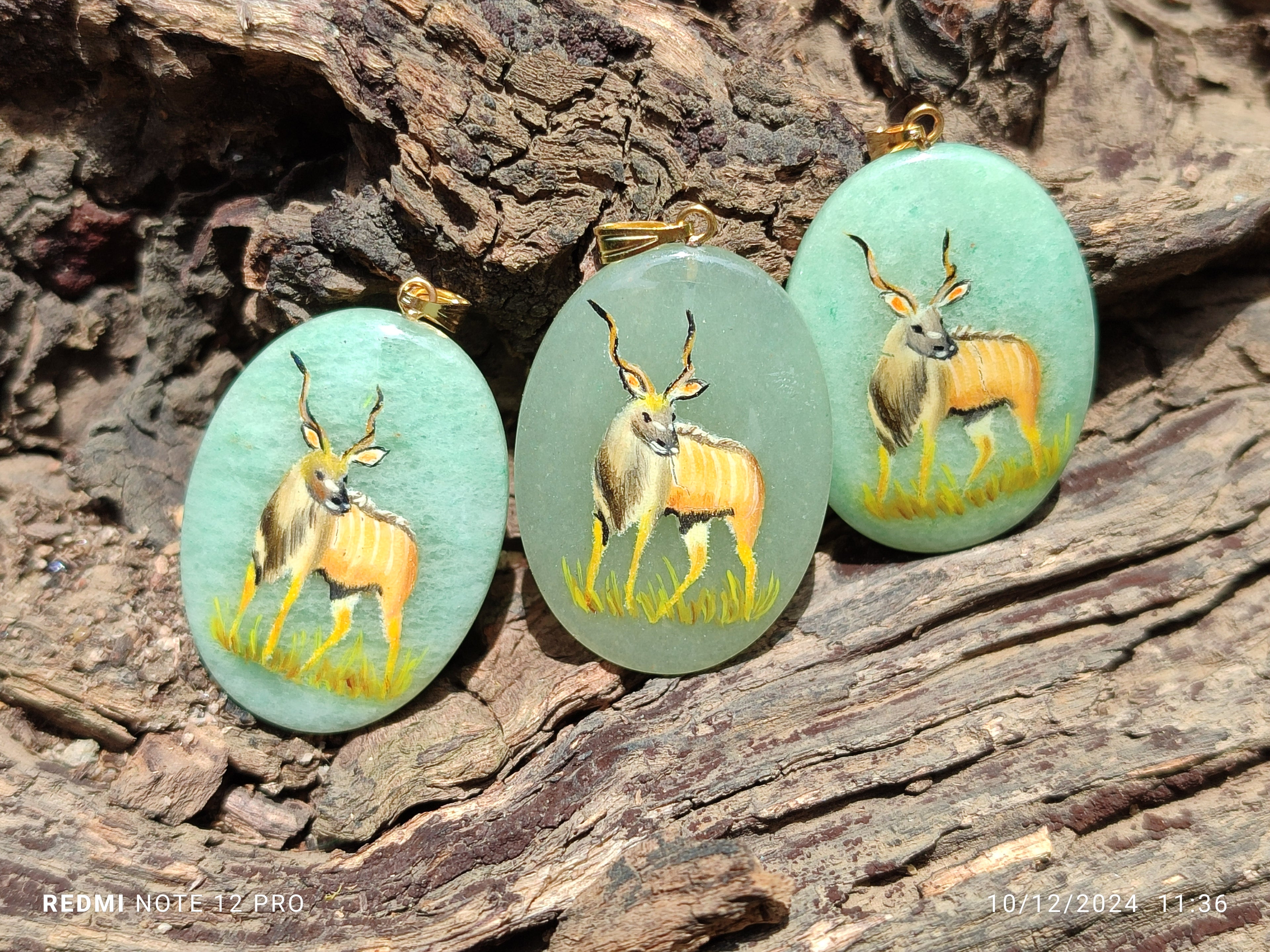 Polished Aventurine Pendant with Hand Painted Kudu - Sold Per Item - From Zimbabwe - Toprock Gemstones and Minerals 