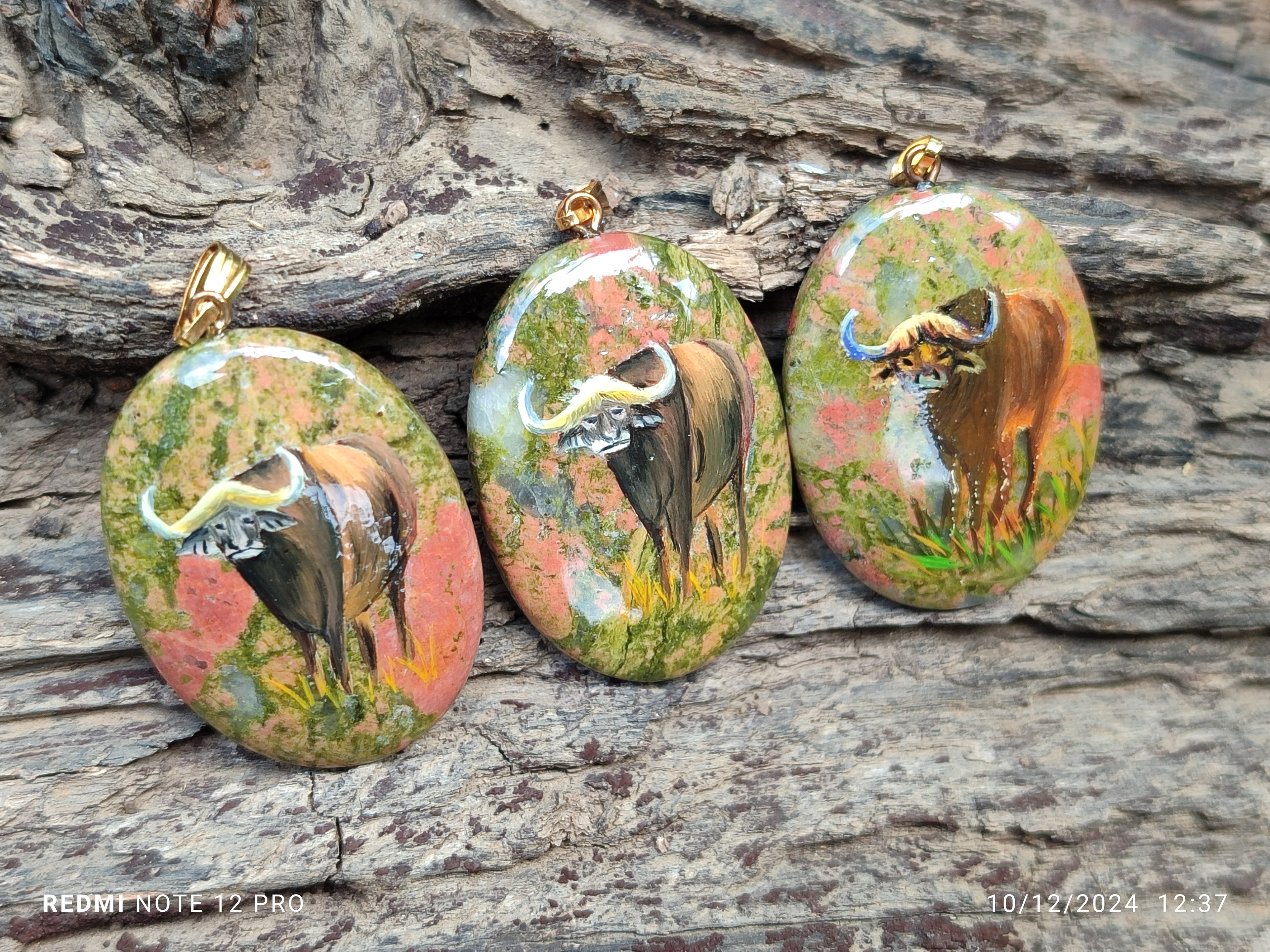 Polished Unakite Pendant with Hand Painted Buffalo - Sold Per Item - From South Africa - Toprock Gemstones and Minerals 