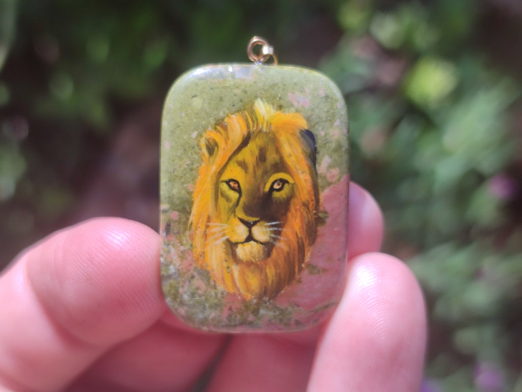 Polished Unakite Pendant with Hand Painted Lion - Sold Per Item - From South Africa - Toprock Gemstones and Minerals 