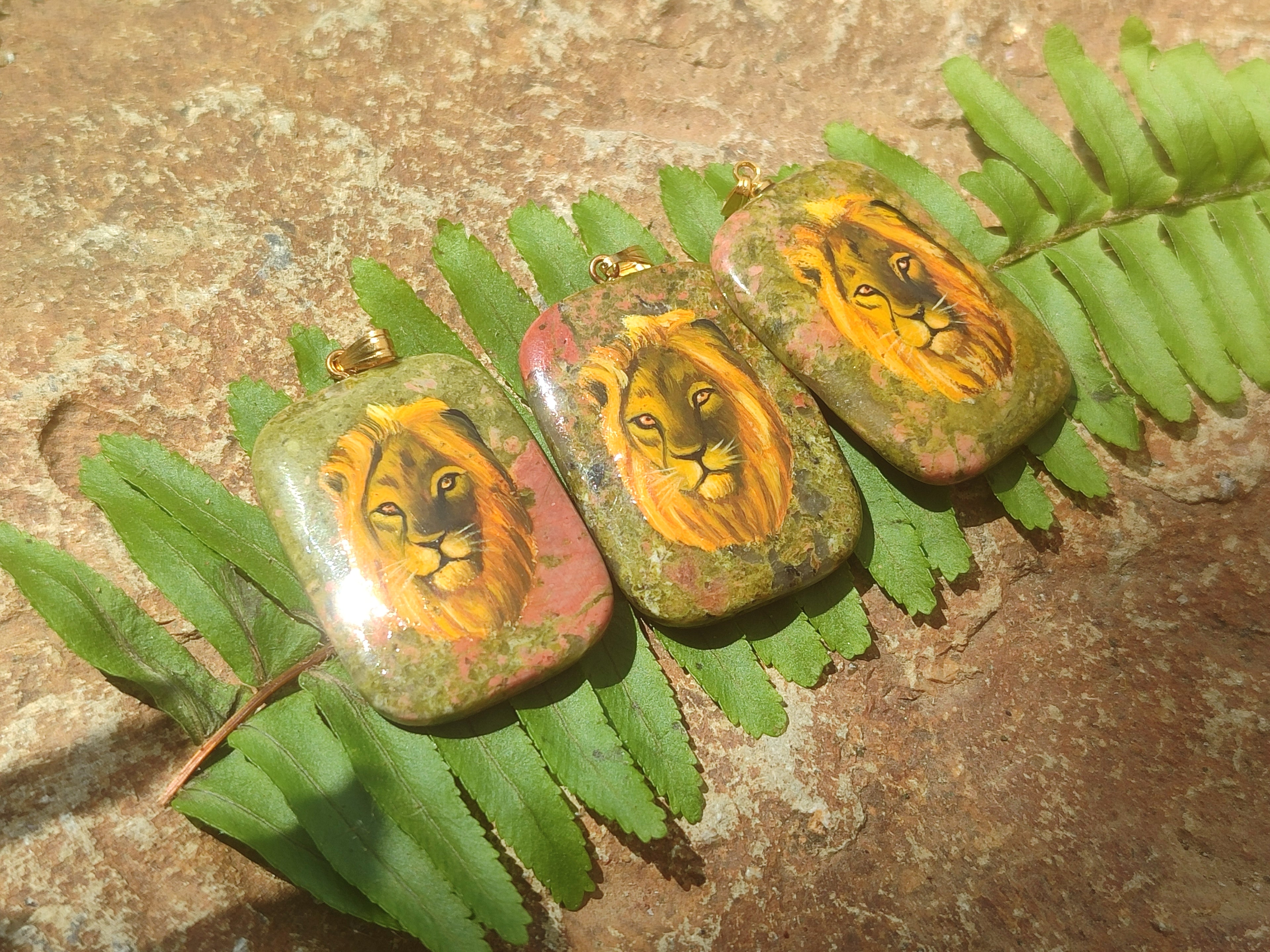 Polished Unakite Pendant with Hand Painted Lion - Sold Per Item - From South Africa - Toprock Gemstones and Minerals 