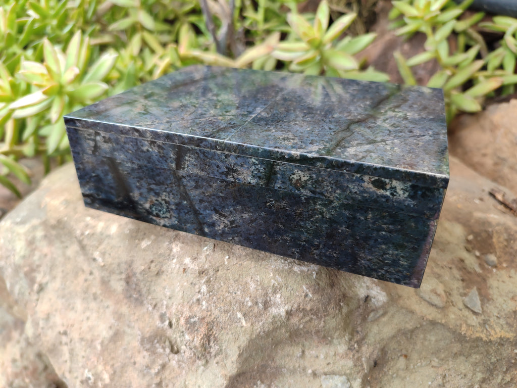 Hand Made Dumortierite Jewellery Box x 1 From Mozambique - Toprock Gemstones and Minerals 
