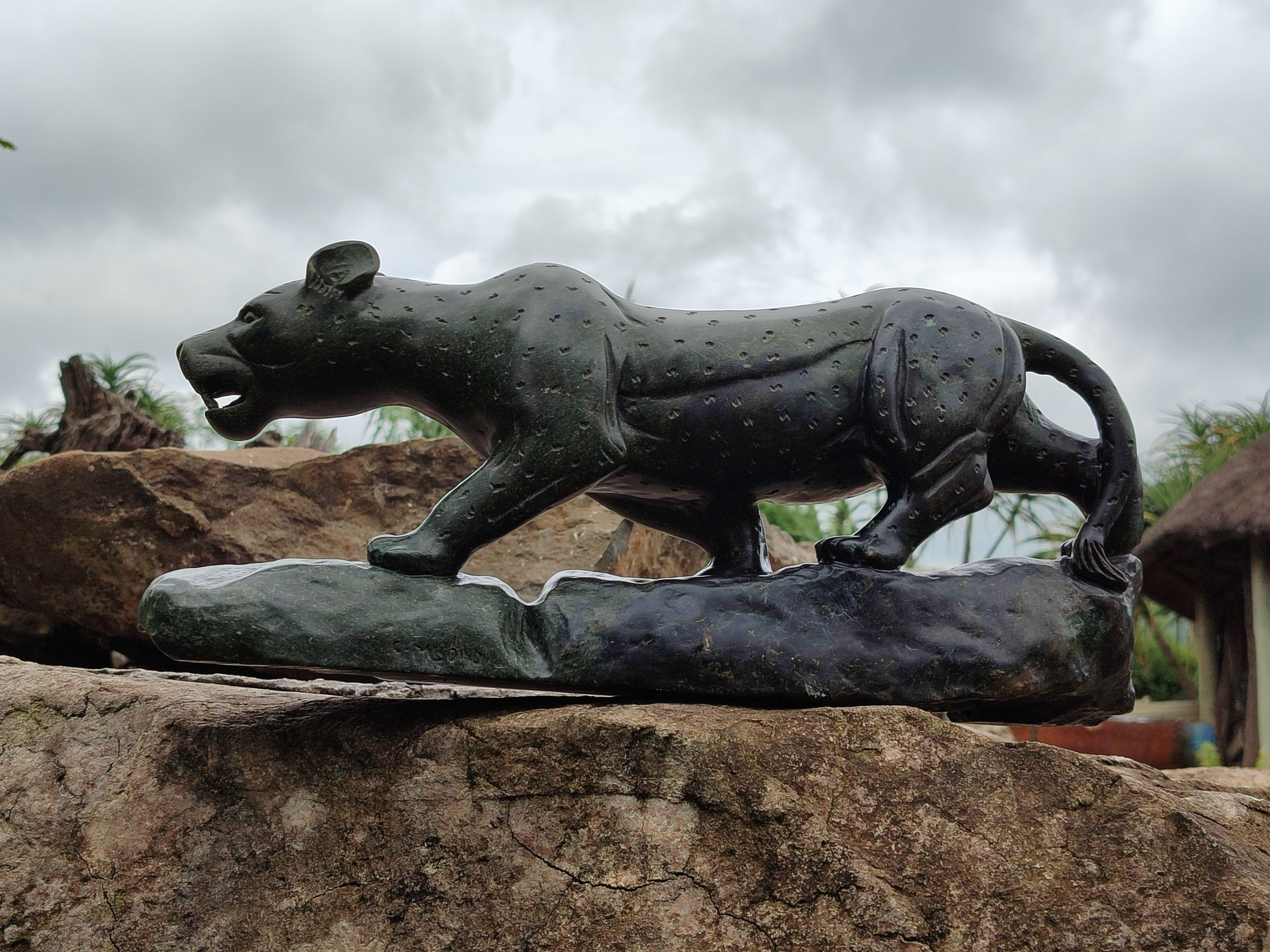 Hand Made Green Verdite Leopard Carving x 1 From Zimbabwe - Toprock Gemstones and Minerals 