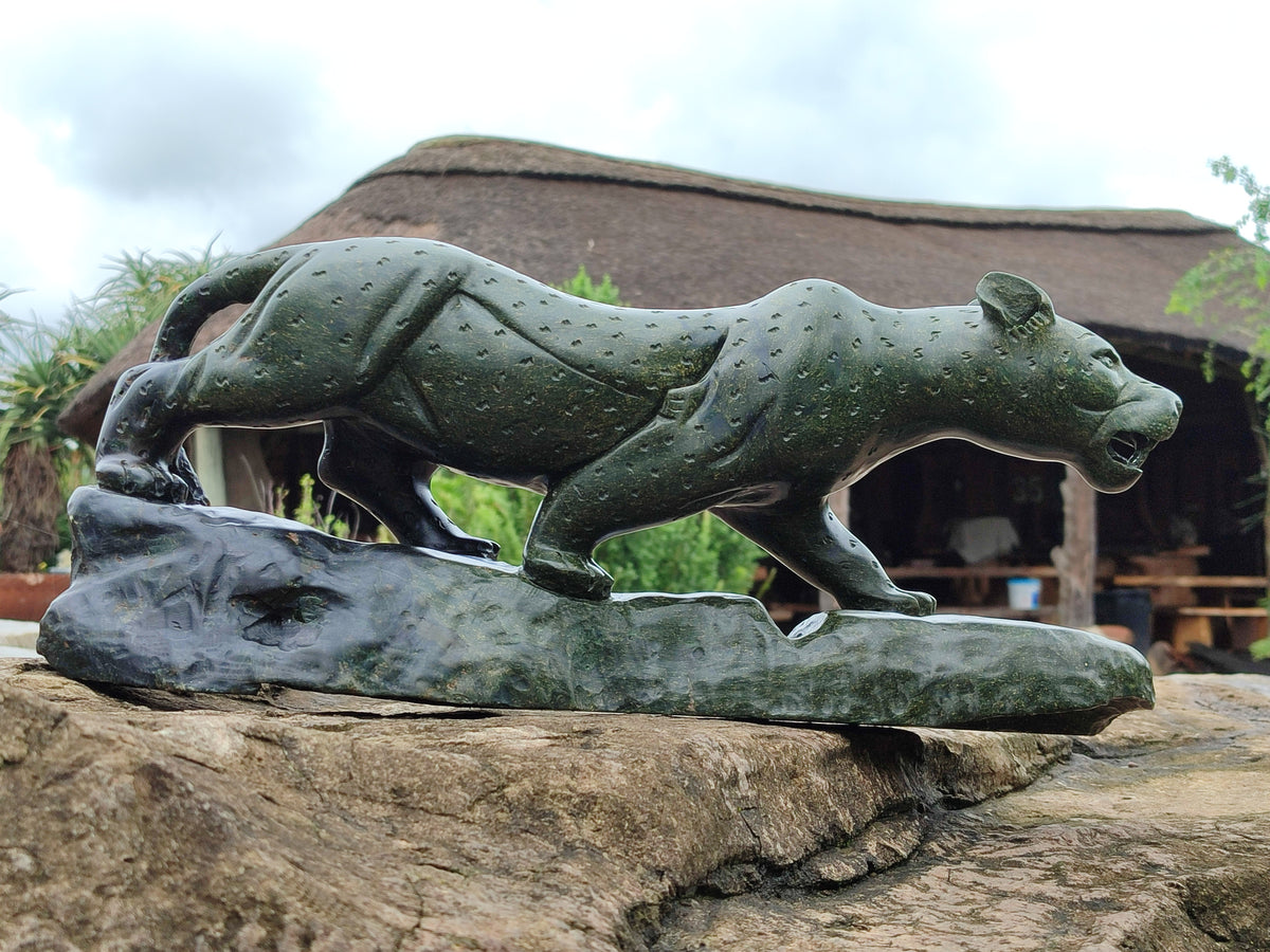 Hand Made Green Verdite Leopard Carving x 1 From Zimbabwe - Toprock Gemstones and Minerals 