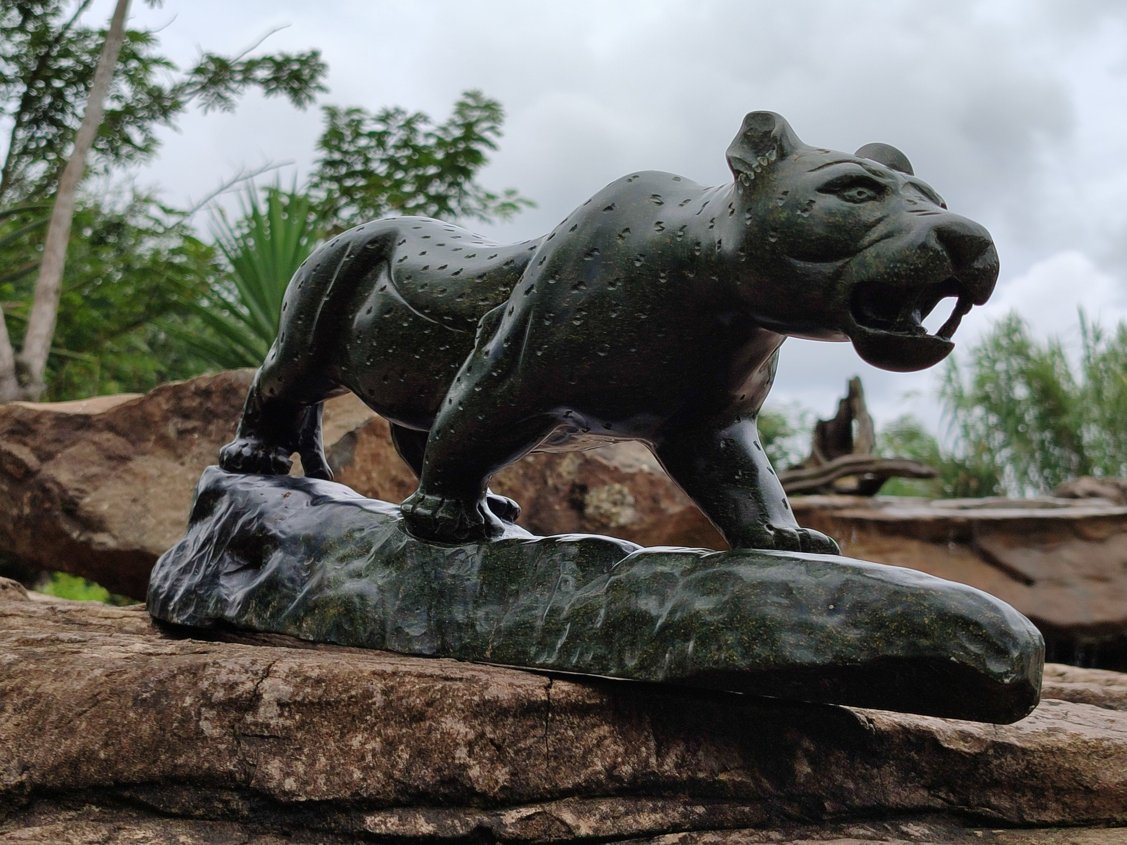 Hand Made Green Verdite Leopard Carving x 1 From Zimbabwe - Toprock Gemstones and Minerals 