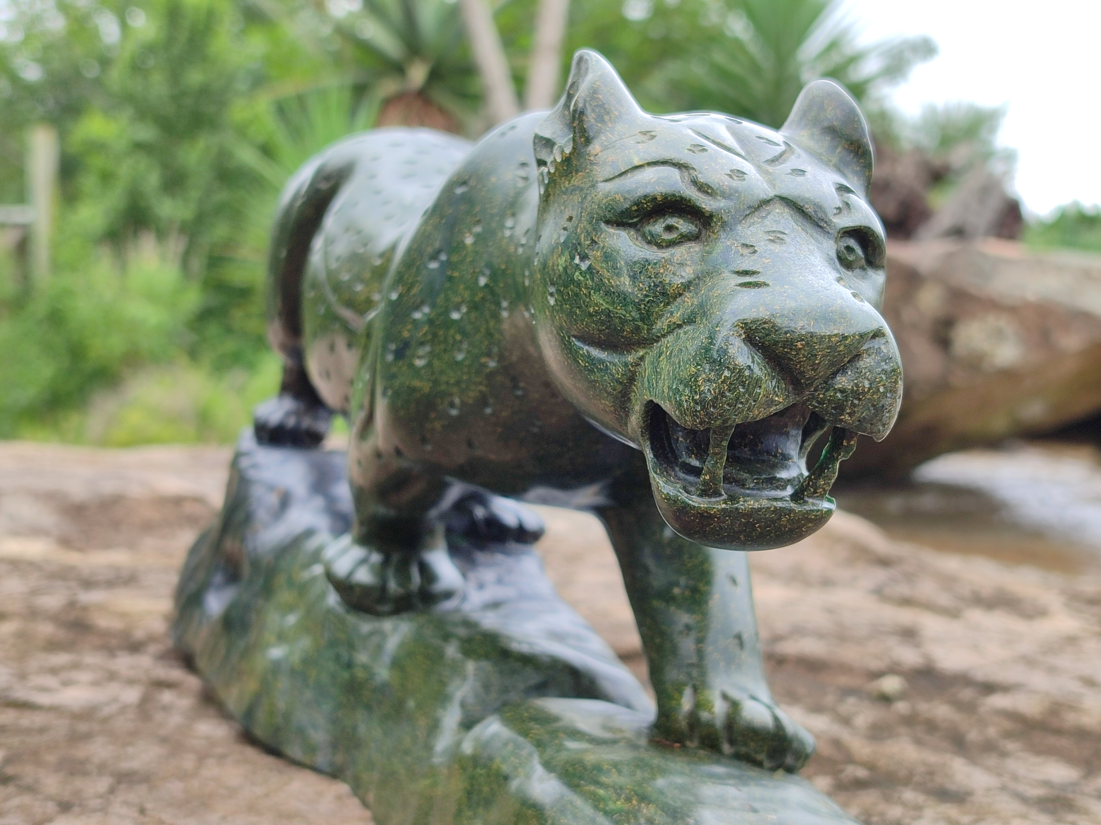Hand Made Green Verdite Leopard Carving x 1 From Zimbabwe - Toprock Gemstones and Minerals 