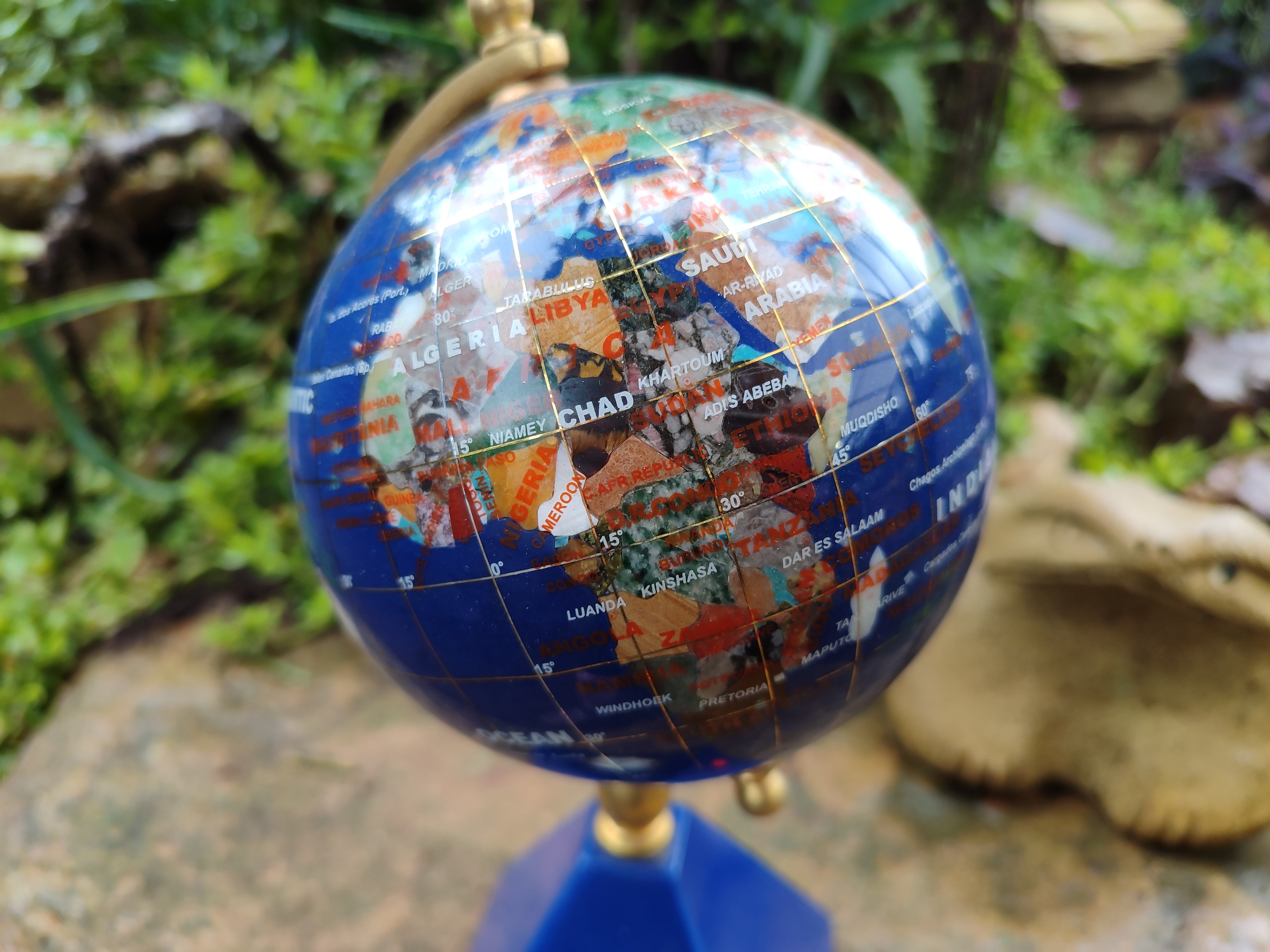 Hand Made Lapis Lazuli World Globe Clock x 1 From China - Toprock Gemstones and Minerals 