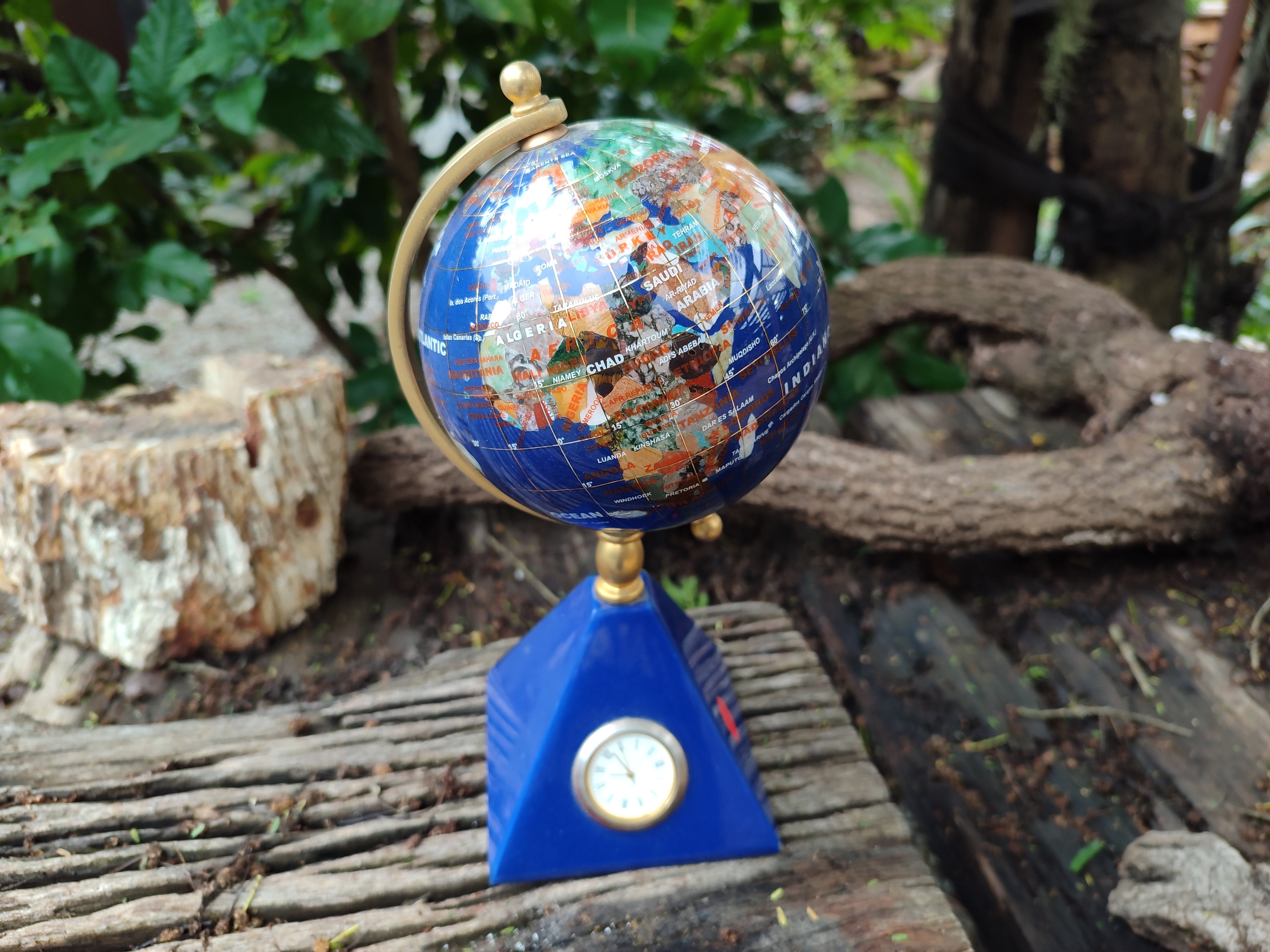 Hand Made Lapis Lazuli World Globe Clock x 1 From China - Toprock Gemstones and Minerals 