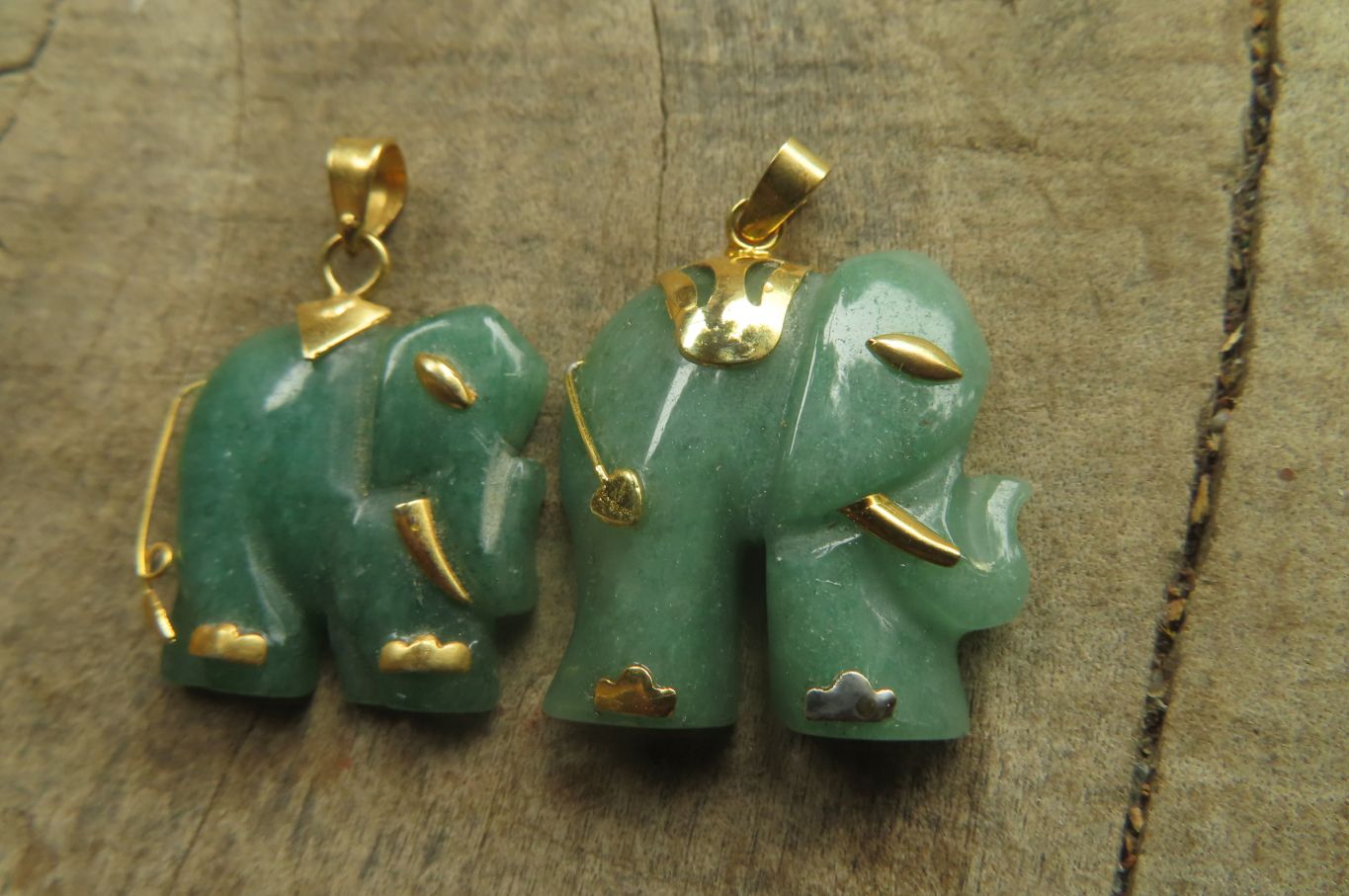 Polished Aventurine Elephant Pendant with Gold Bail and Trim - Sold Per Item - From Zimbabwe - Toprock Gemstones and Minerals 