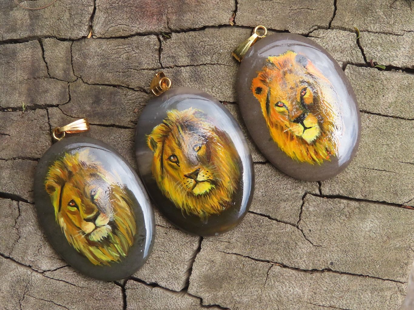 Polished Polychrome Jasper Pendant with Hand Painted Lion - sold per item - From Madagascar - Toprock Gemstones and Minerals 