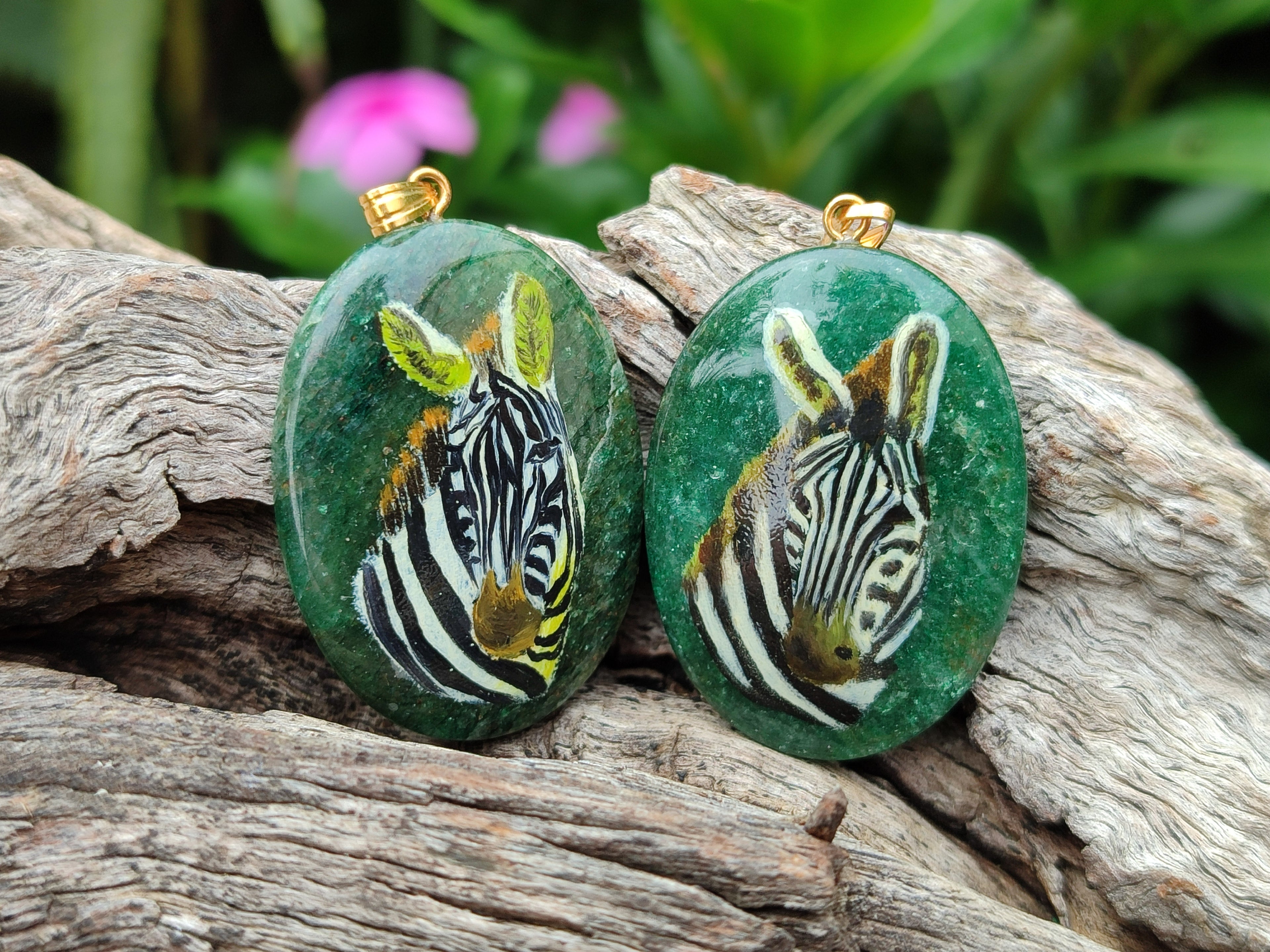 Polished Aventurine Pendant with Hand Painted Zebra - Sold Per Item - From Zimbabwe - Toprock Gemstones and Minerals 