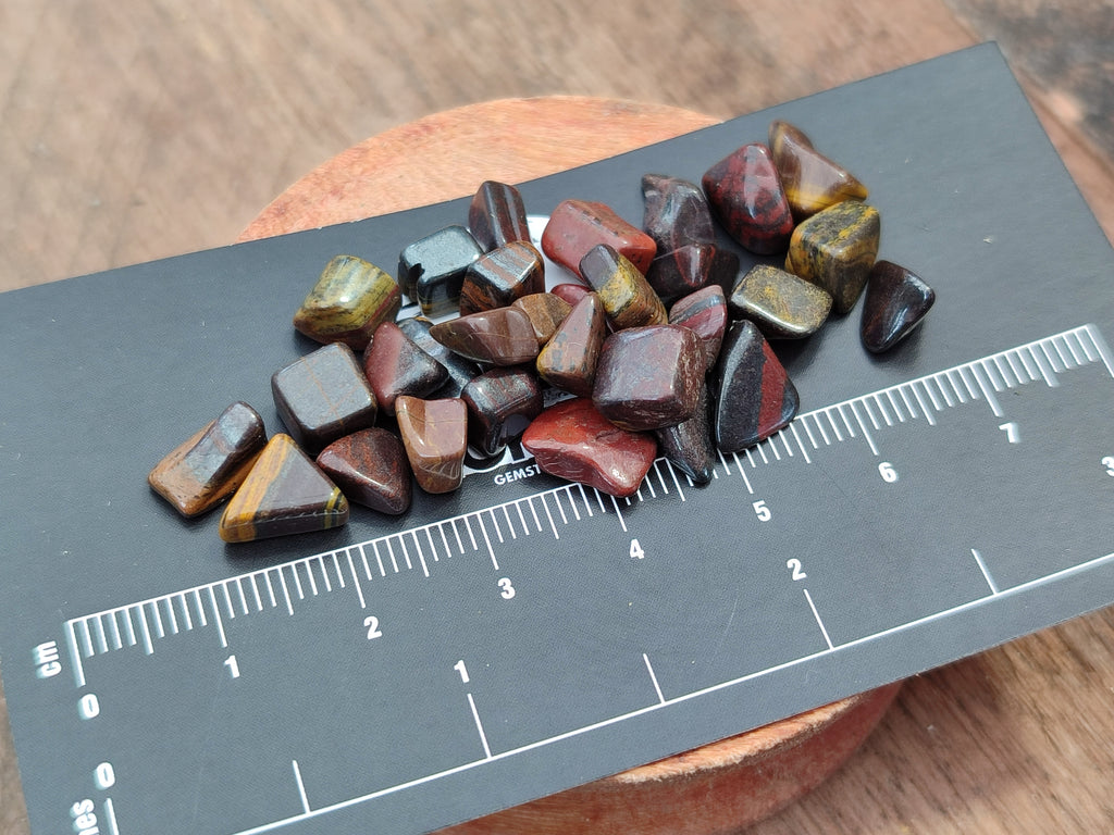 Polished Banded Tiger Iron Jasper Chips - sold per kg - From Australia - Toprock Gemstones and Minerals 