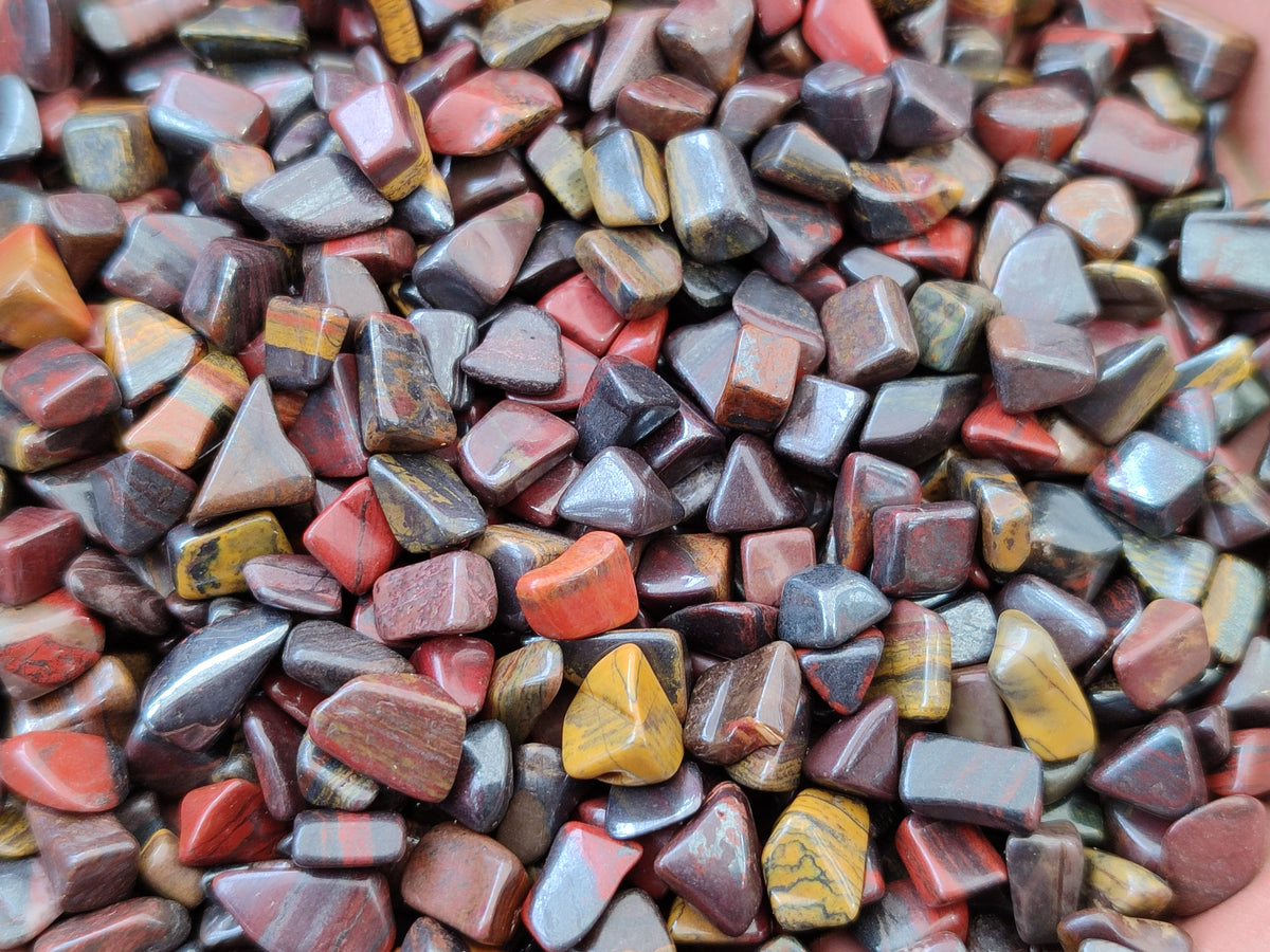 Polished Banded Tiger Iron Jasper Chips - sold per kg - From Australia - Toprock Gemstones and Minerals 