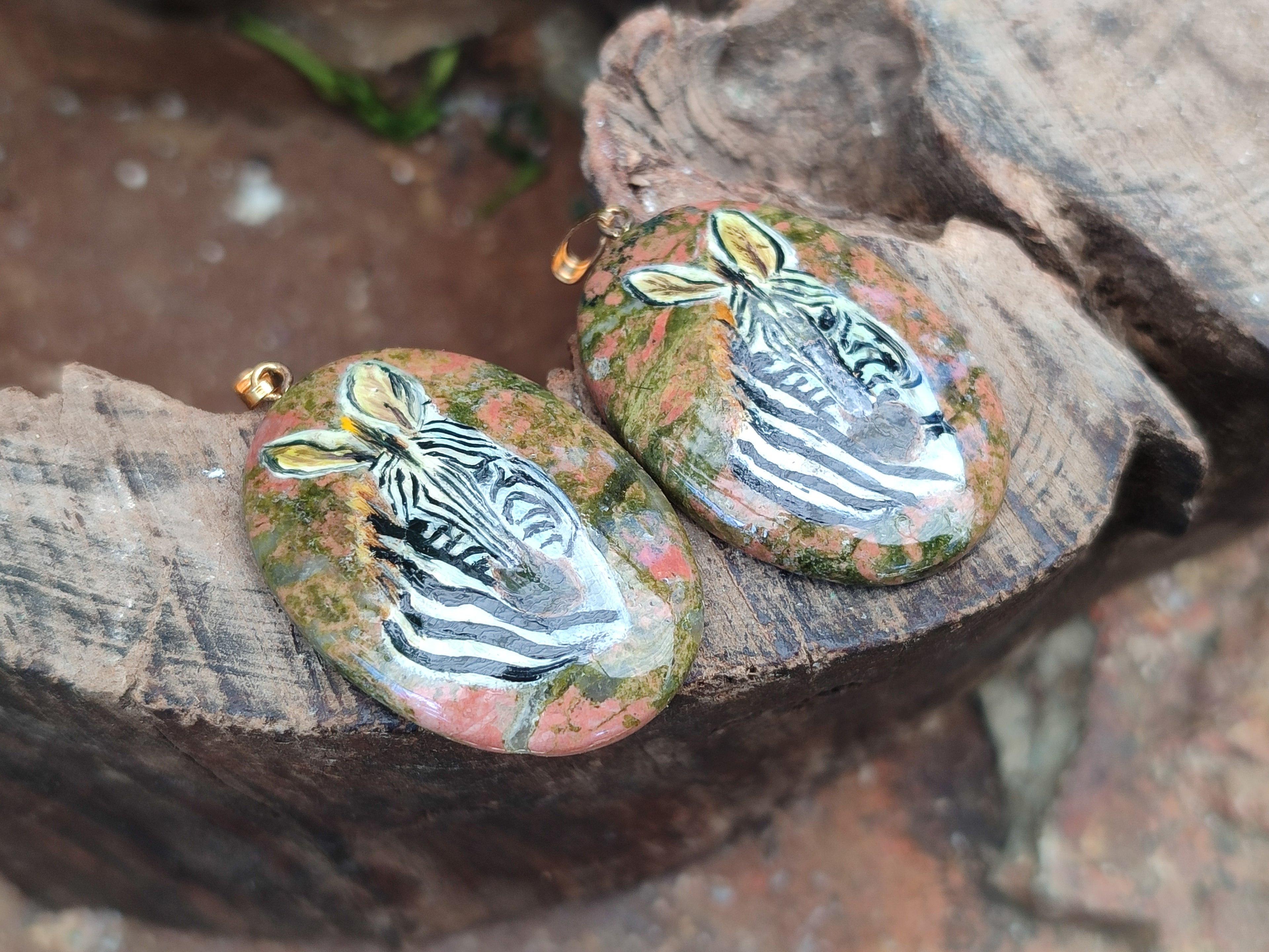 Polished Unakite Pendant with Hand Painted Zebra - Sold Per Item - From South Africa - Toprock Gemstones and Minerals 