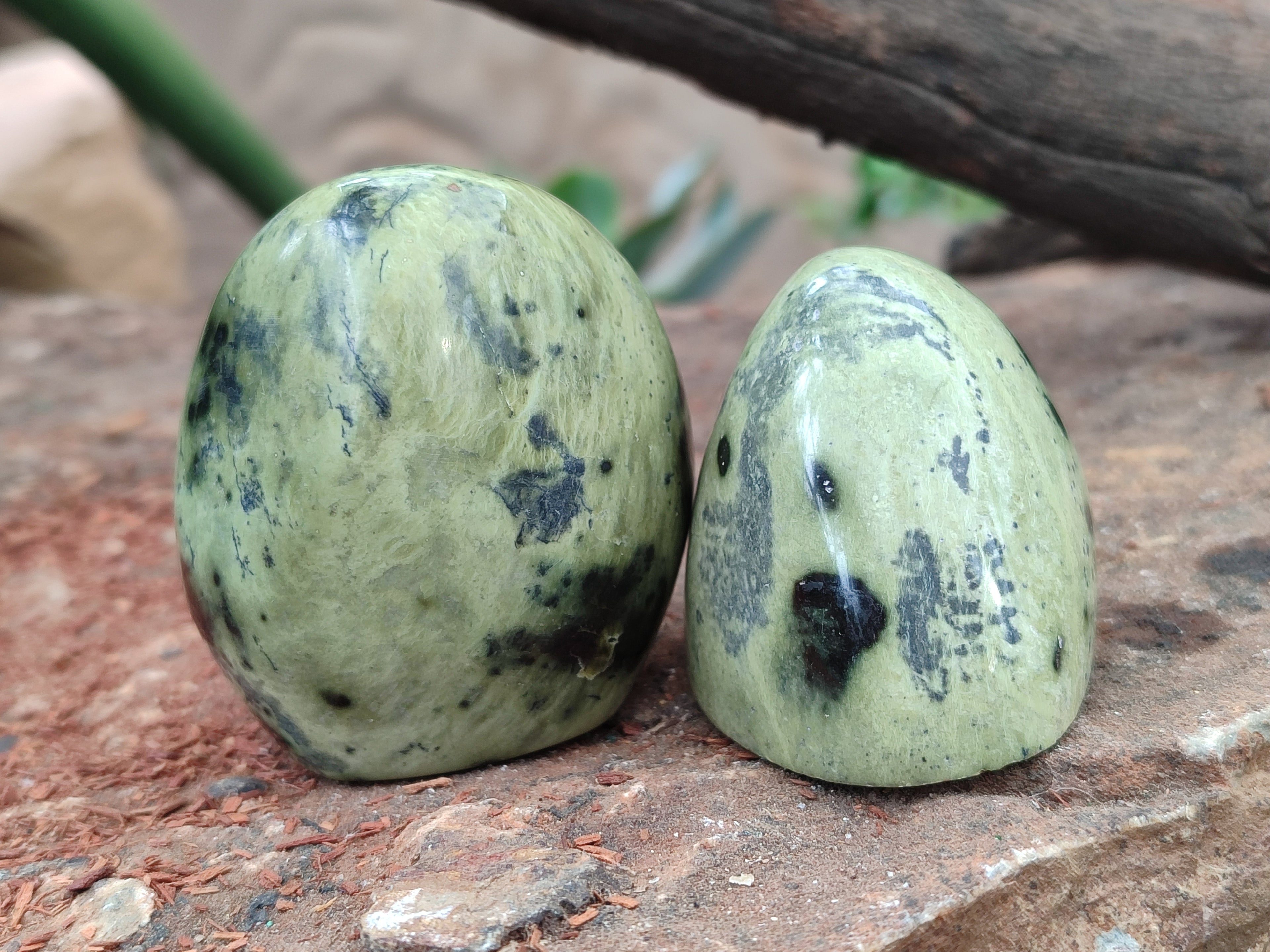 Natural Amethystos Amethyst Plates x 12 From Kwaggafontein, South Africa - Toprock Gemstones and Minerals 