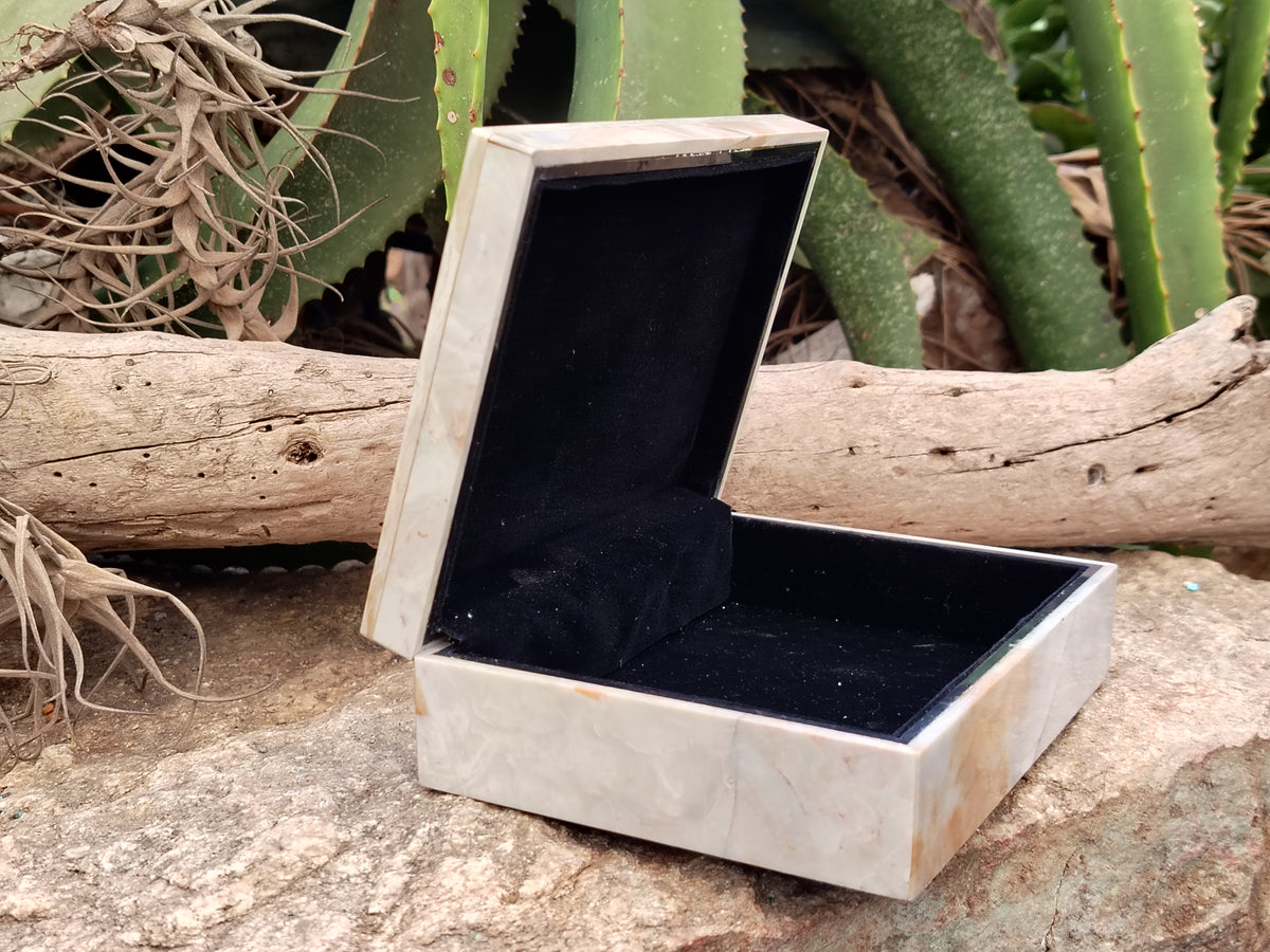 Hand Made Butter Jade Jewellery Box x 1 From South Africa - Toprock Gemstones and Minerals 