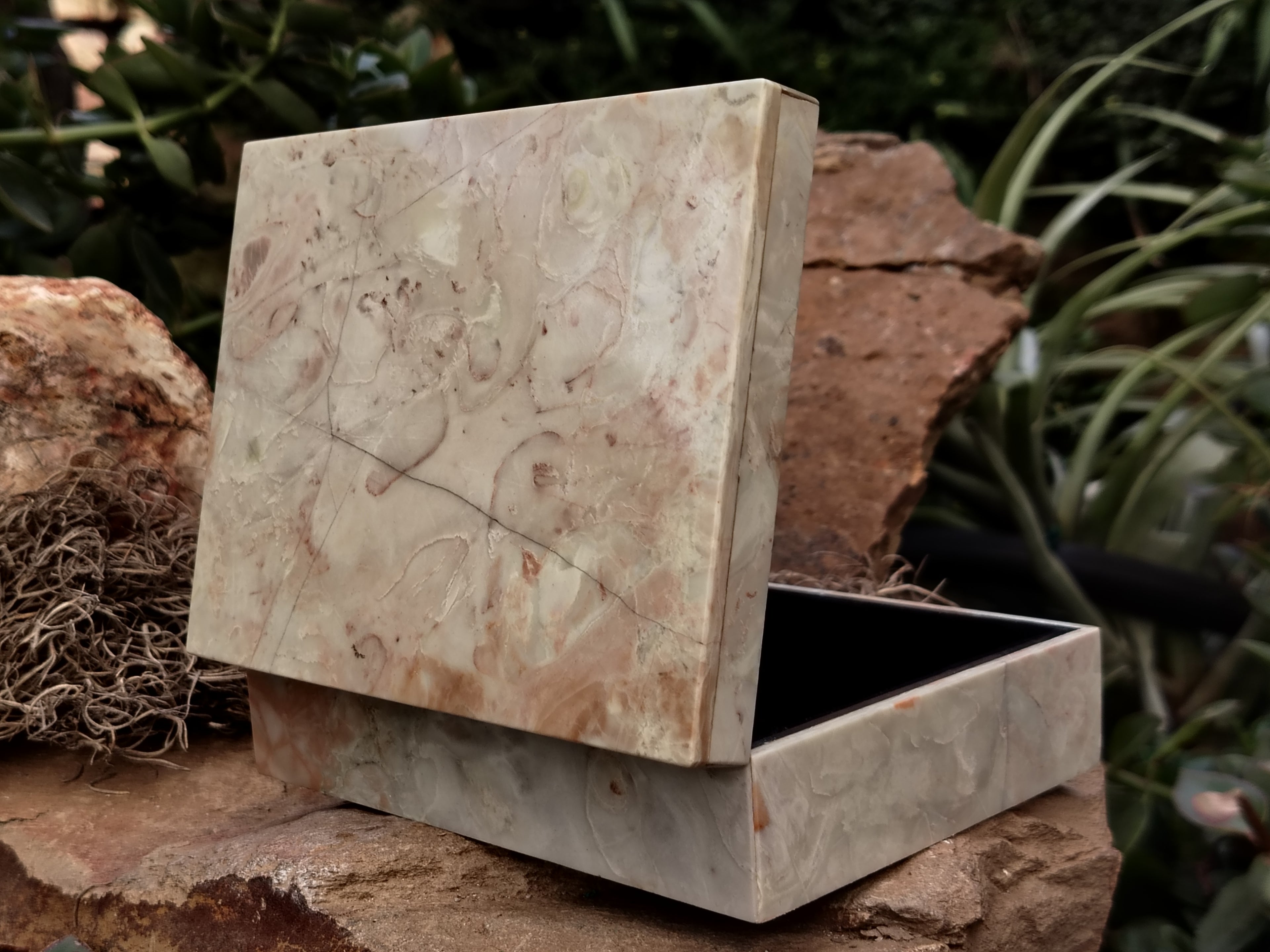 Hand Made Butter Jade Jewellery Box x 1 From South Africa - Toprock Gemstones and Minerals 