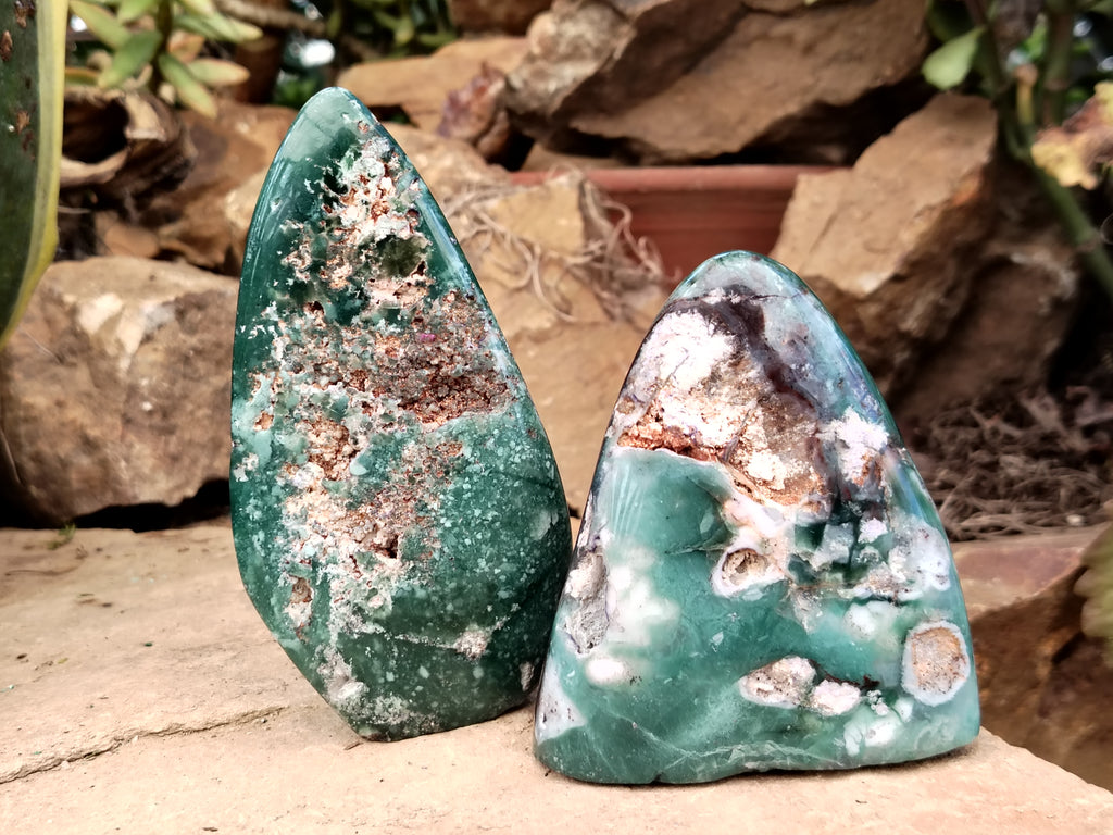 Polished Emerald Mtorolite Standing Free Forms x 6 From Zimbabwe - Toprock Gemstones and Minerals 