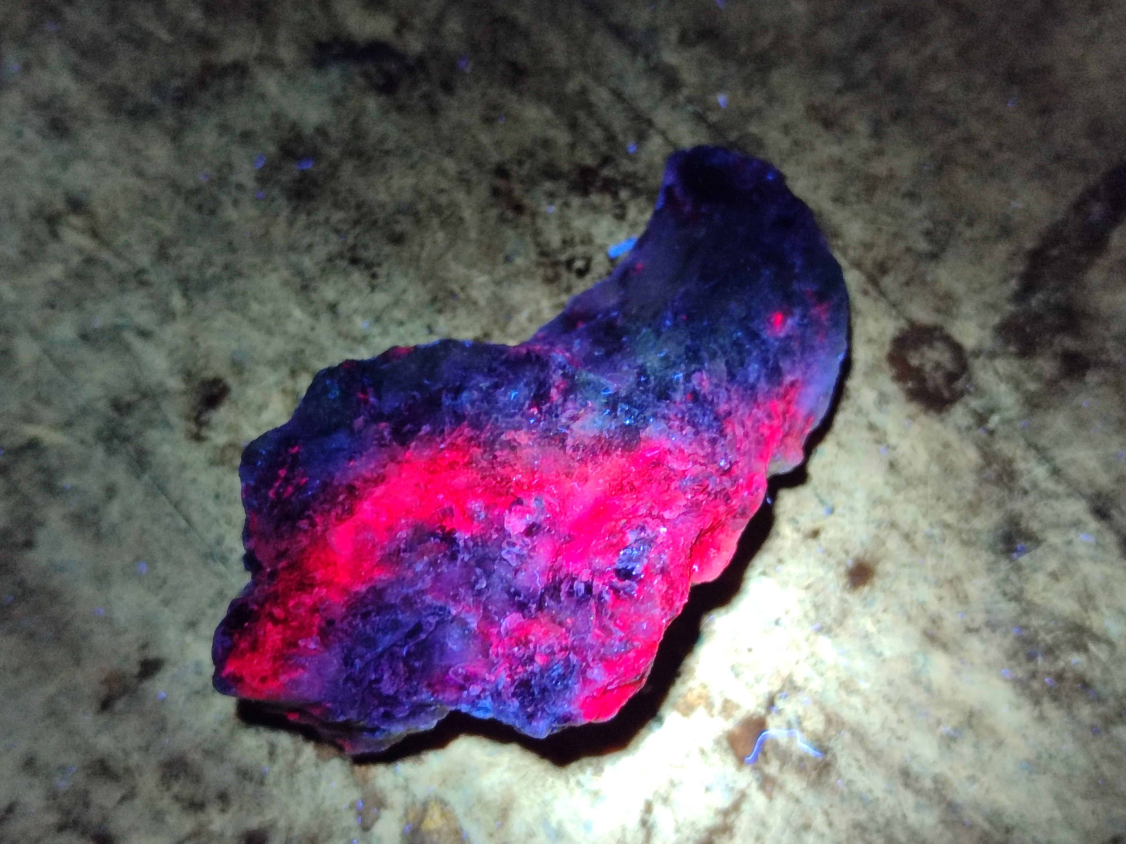 Natural Emerald Mica In Matrix Cobbed Specimens x 2.31 Kg Lot From Mutoko, Zimbabwe - Toprock Gemstones and Minerals 